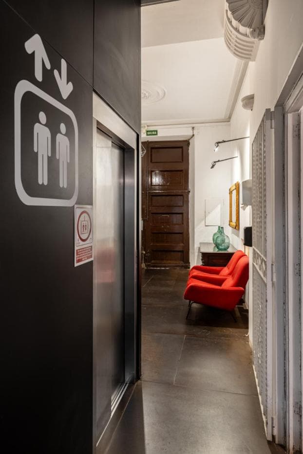 Antiguo Brondo Selfcheck-in Smart Rooms — 23