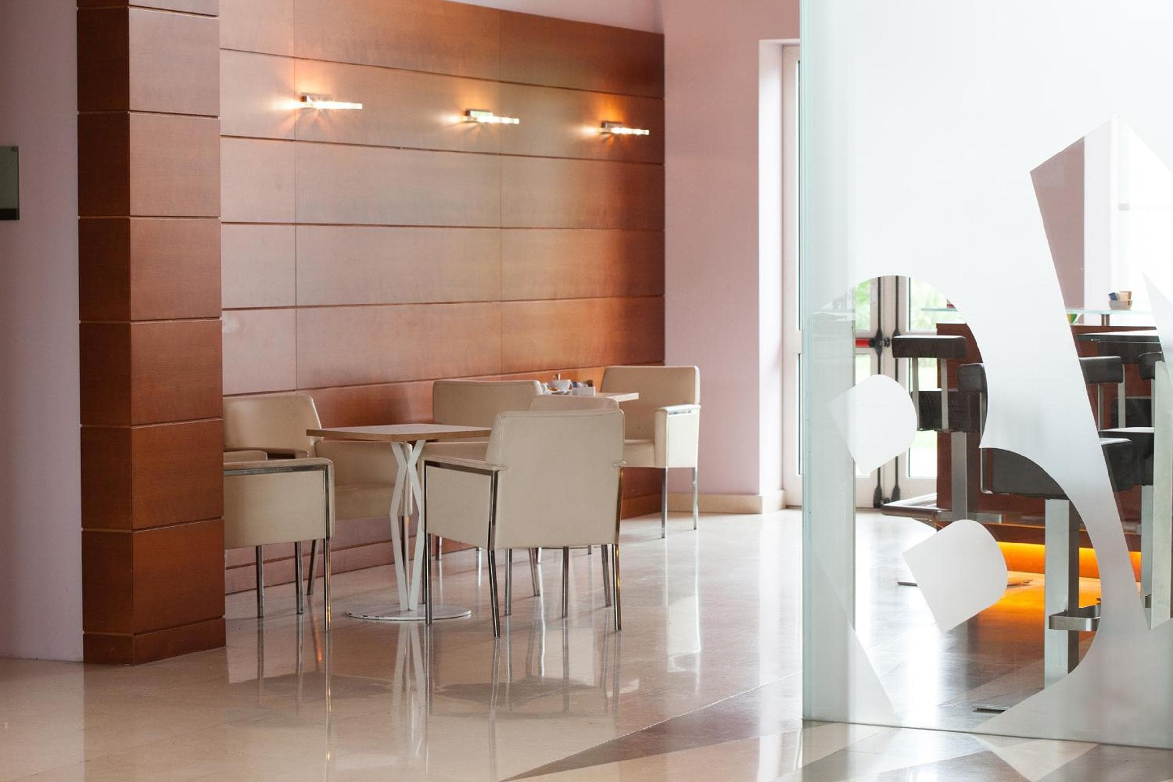 Hotel Rafael — 4
