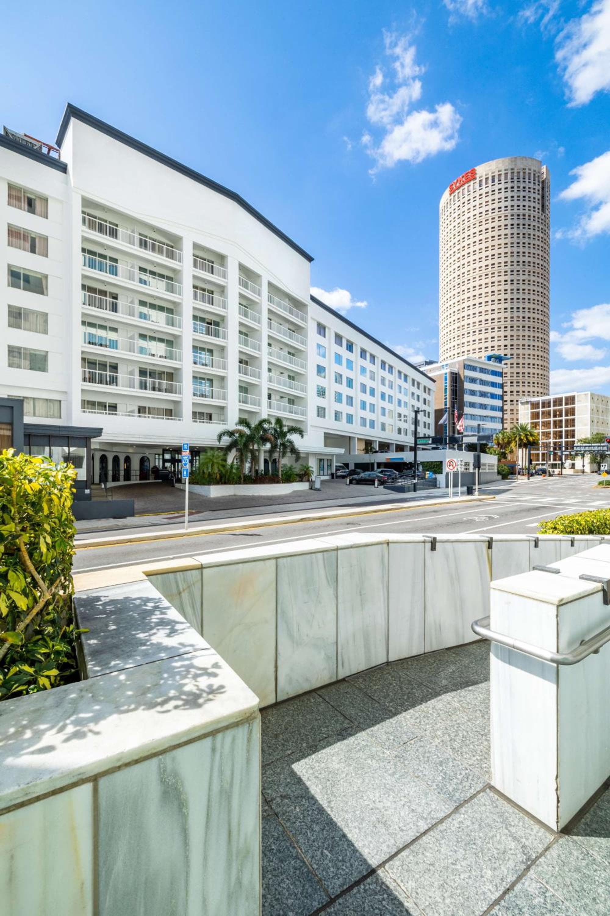 Hotel Tampa Riverwalk — 17