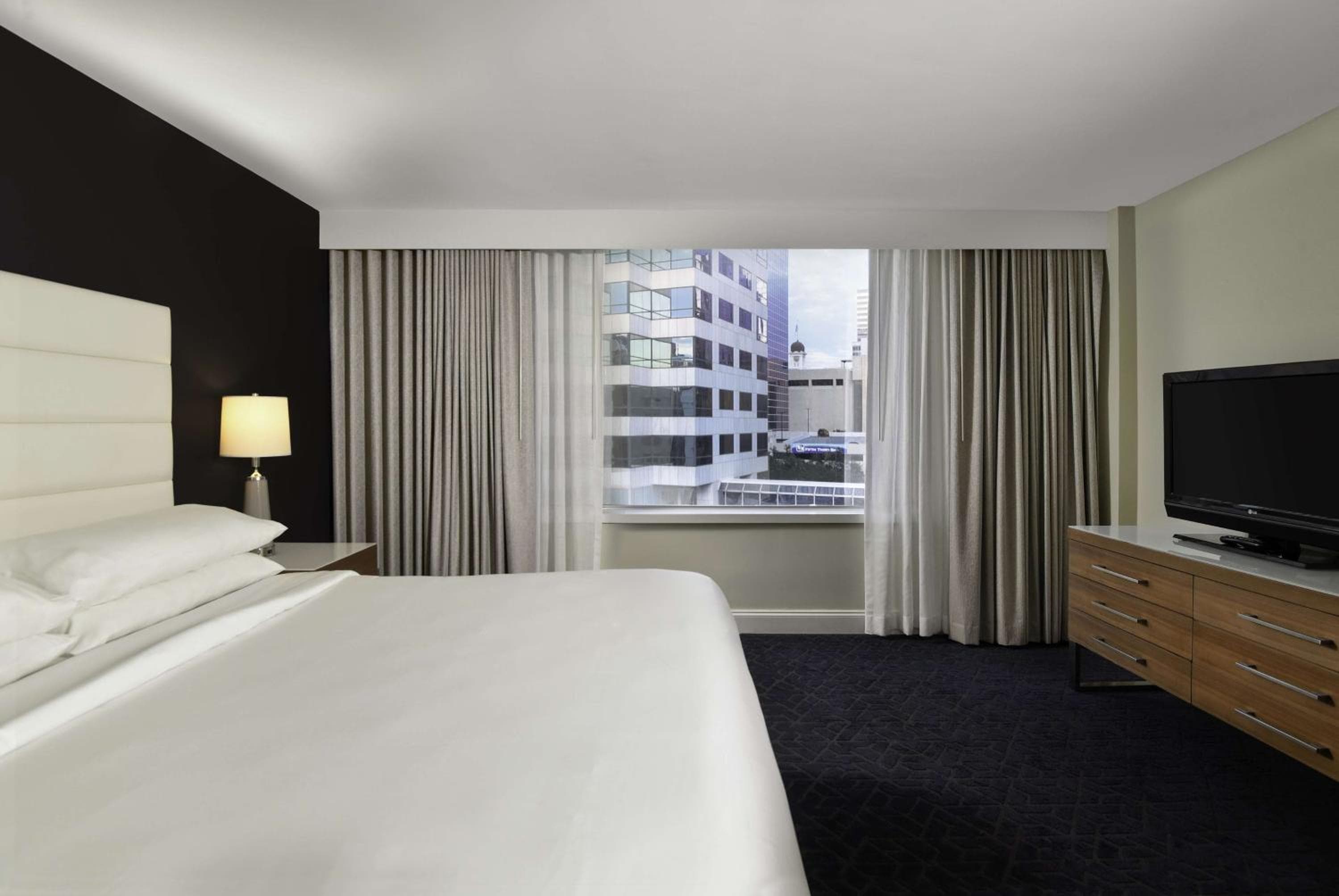 Hotel Tampa Riverwalk — 11