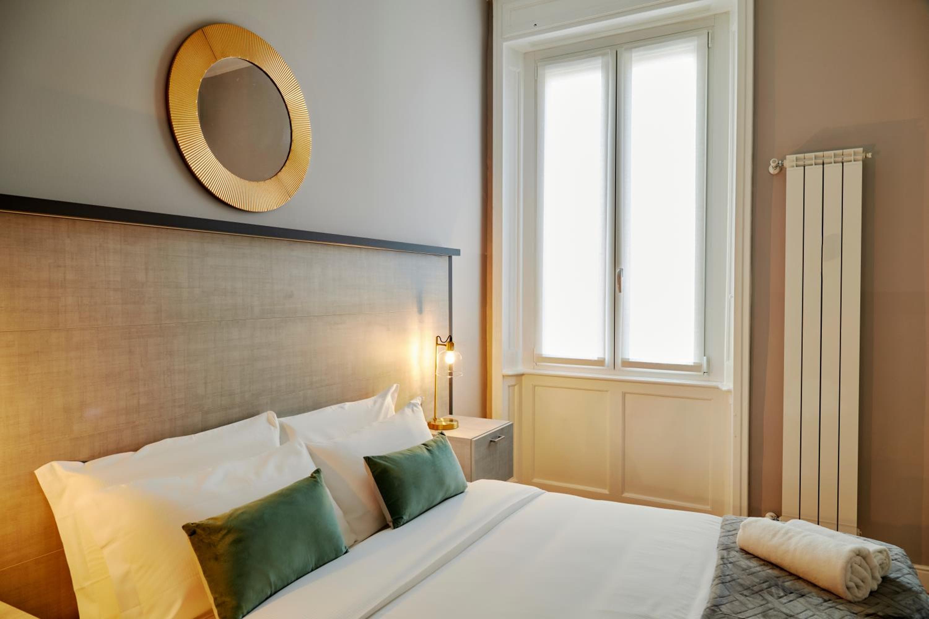 Milan Retreats — 13