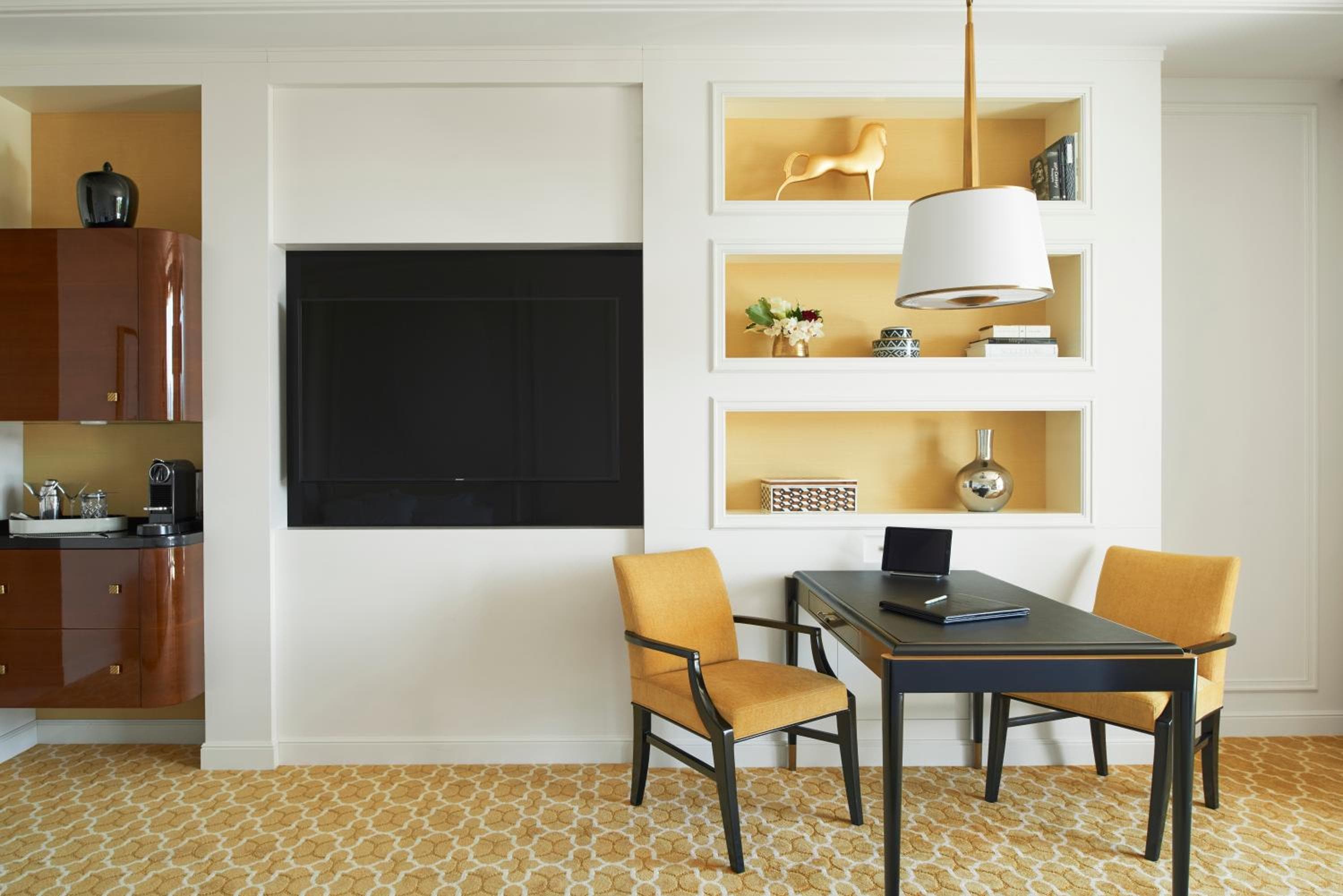 Waldorf Astoria Beverly Hills — 10
