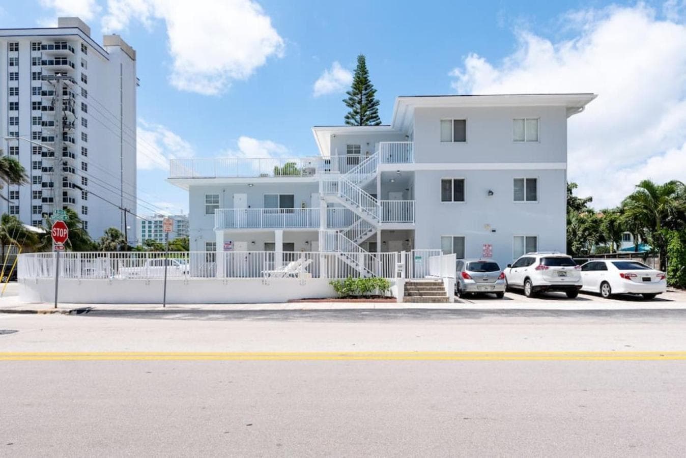 Bayshore Breeze Free Parking 9 — 28