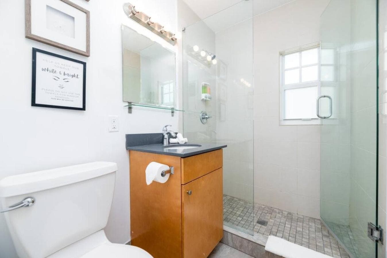 Bayshore Breeze Free Parking 9 — 15