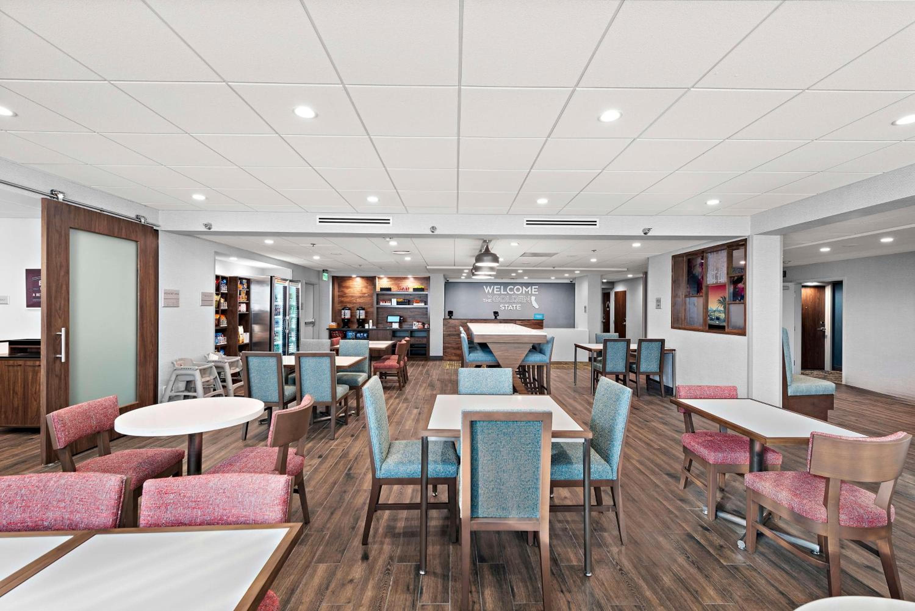 Hampton Inn Los Ángeles Aeropuerto, CA — 2