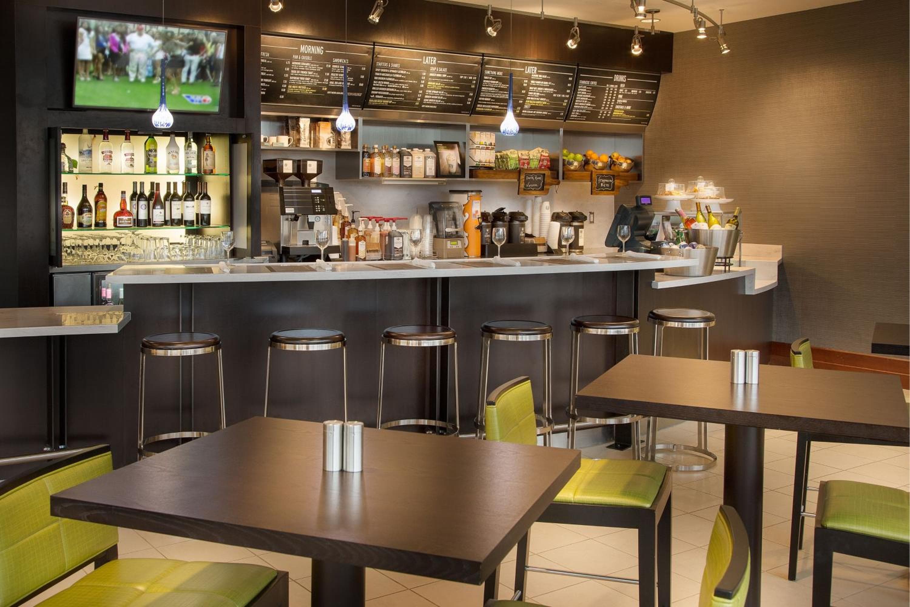 Courtyard by Marriott Oceanside Fort Lauderdale Beach — 24