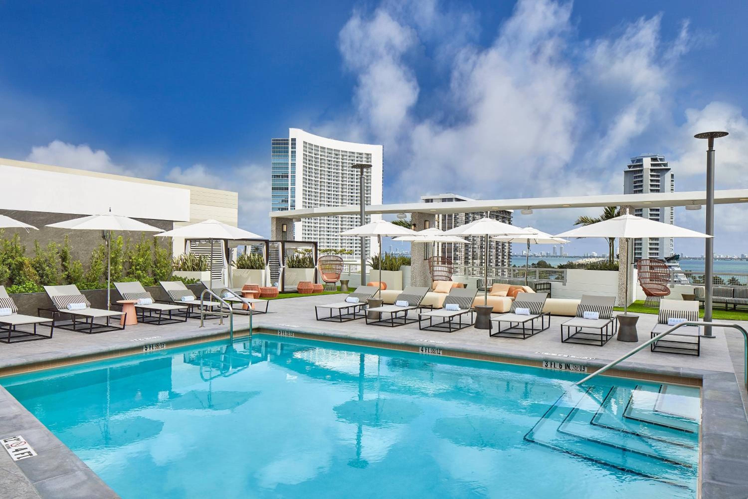 AC Hotel Miami Wynwood — 28