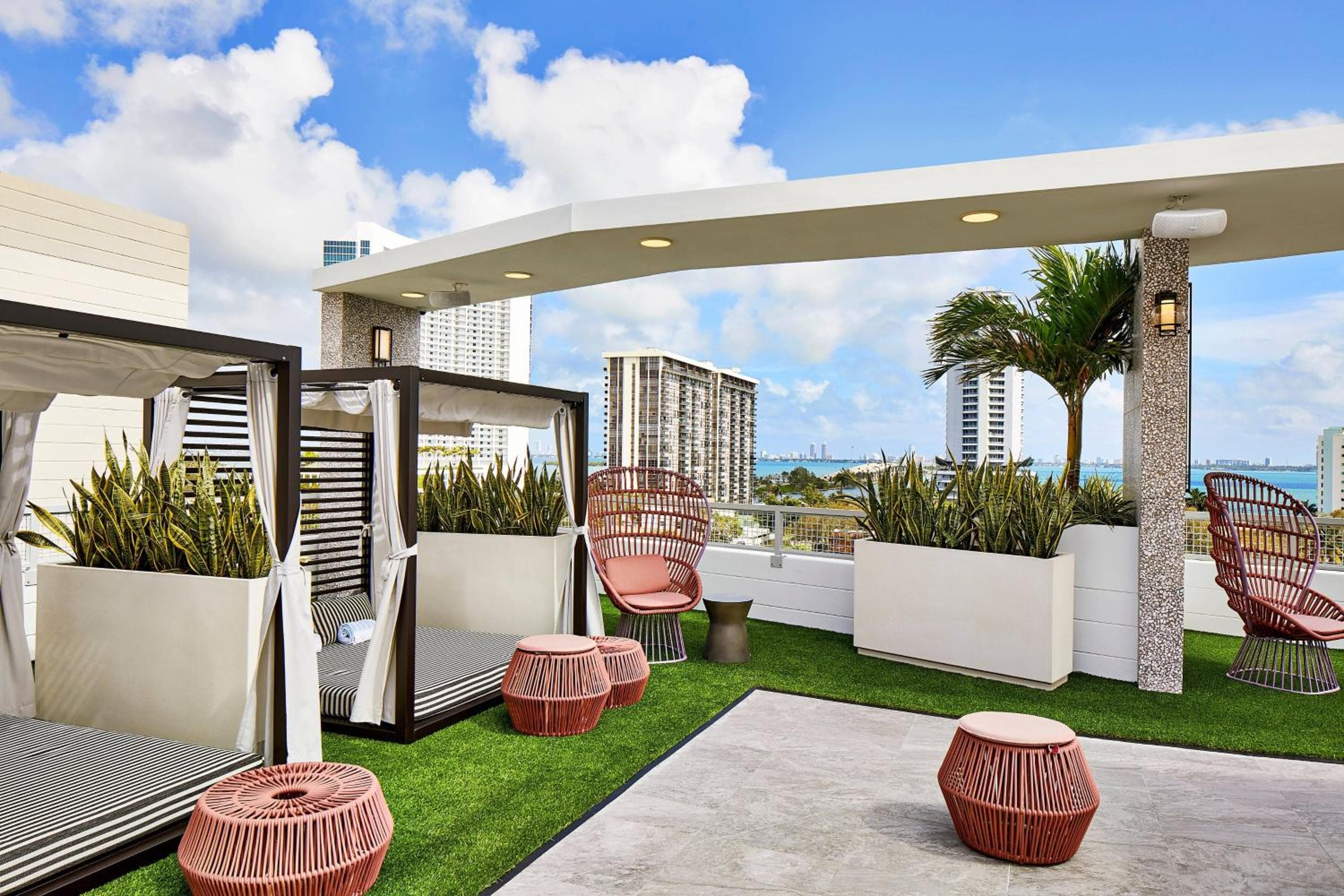 AC Hotel Miami Wynwood — 15