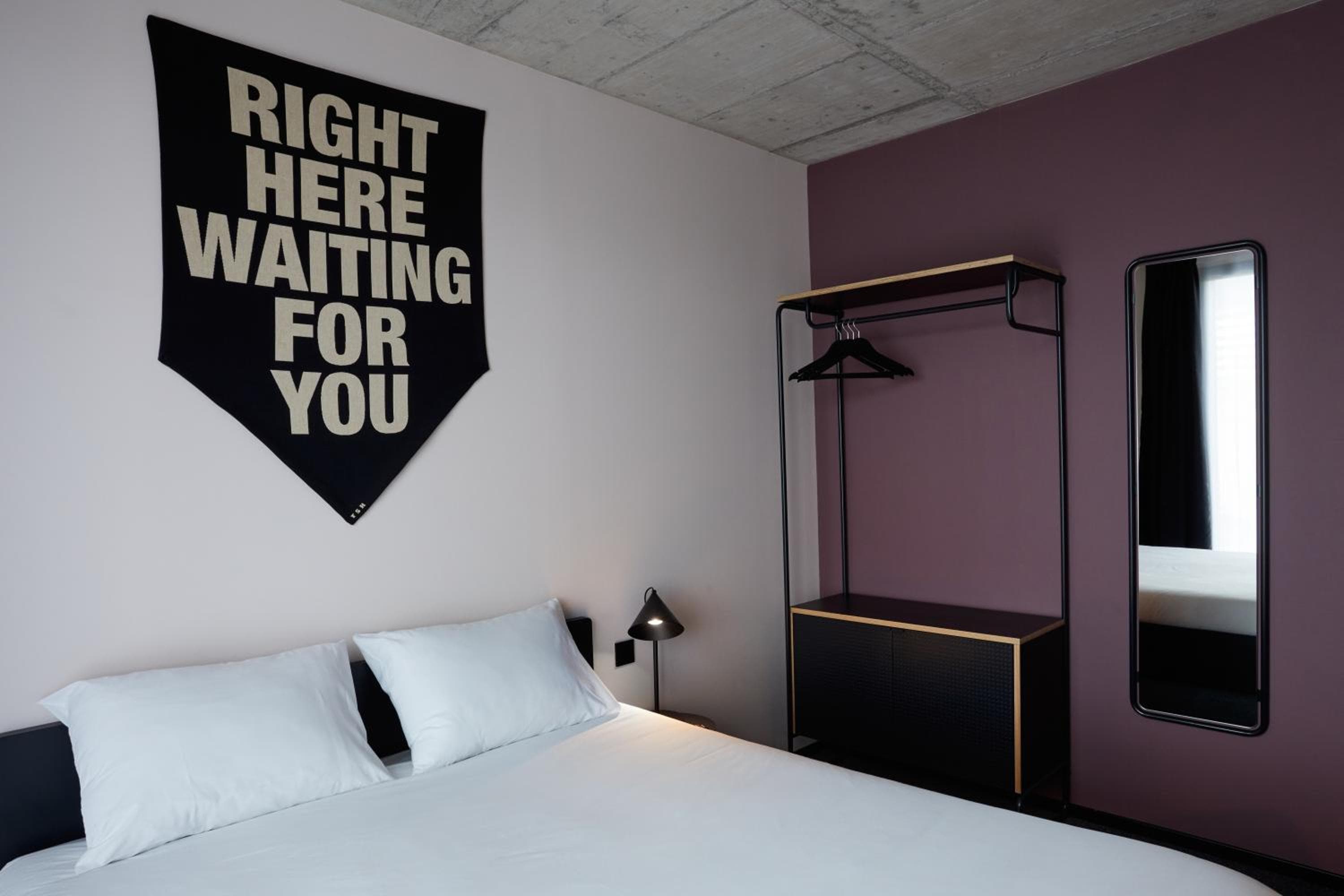 The Social Hub Barcelona Poblenou — 12