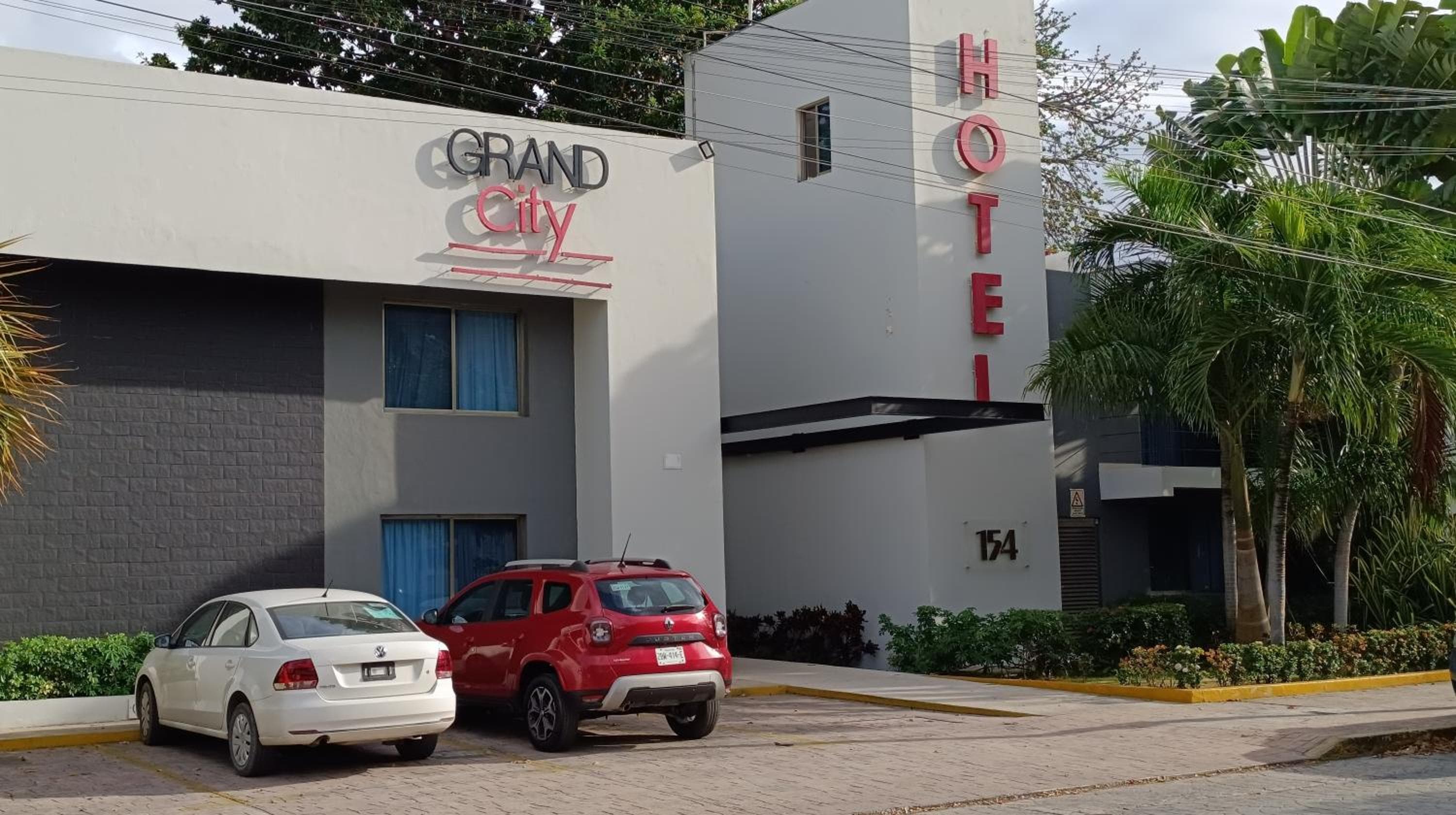 Grand City Hotel Cancún — 1