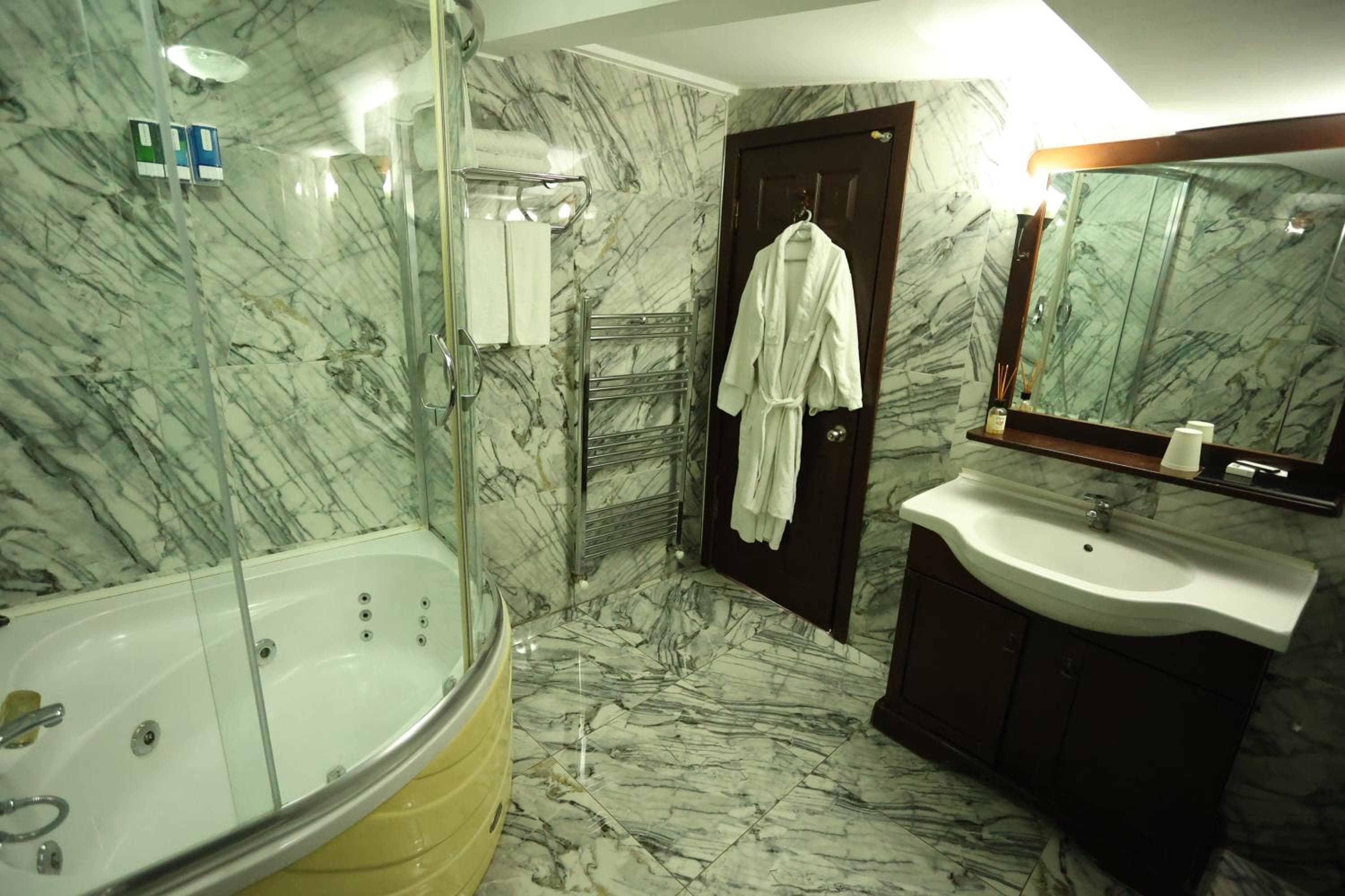 Hotel Asmali — 9