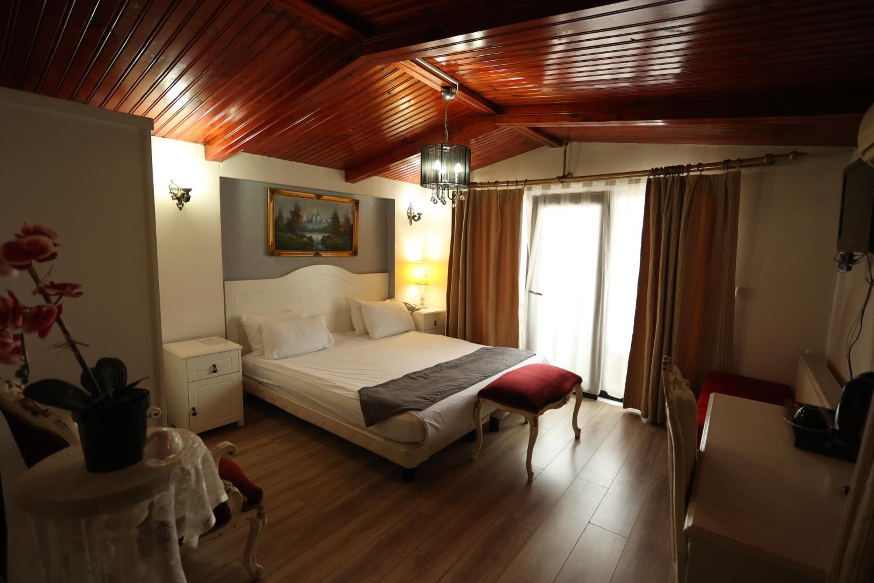 Asmali Hotel — 8