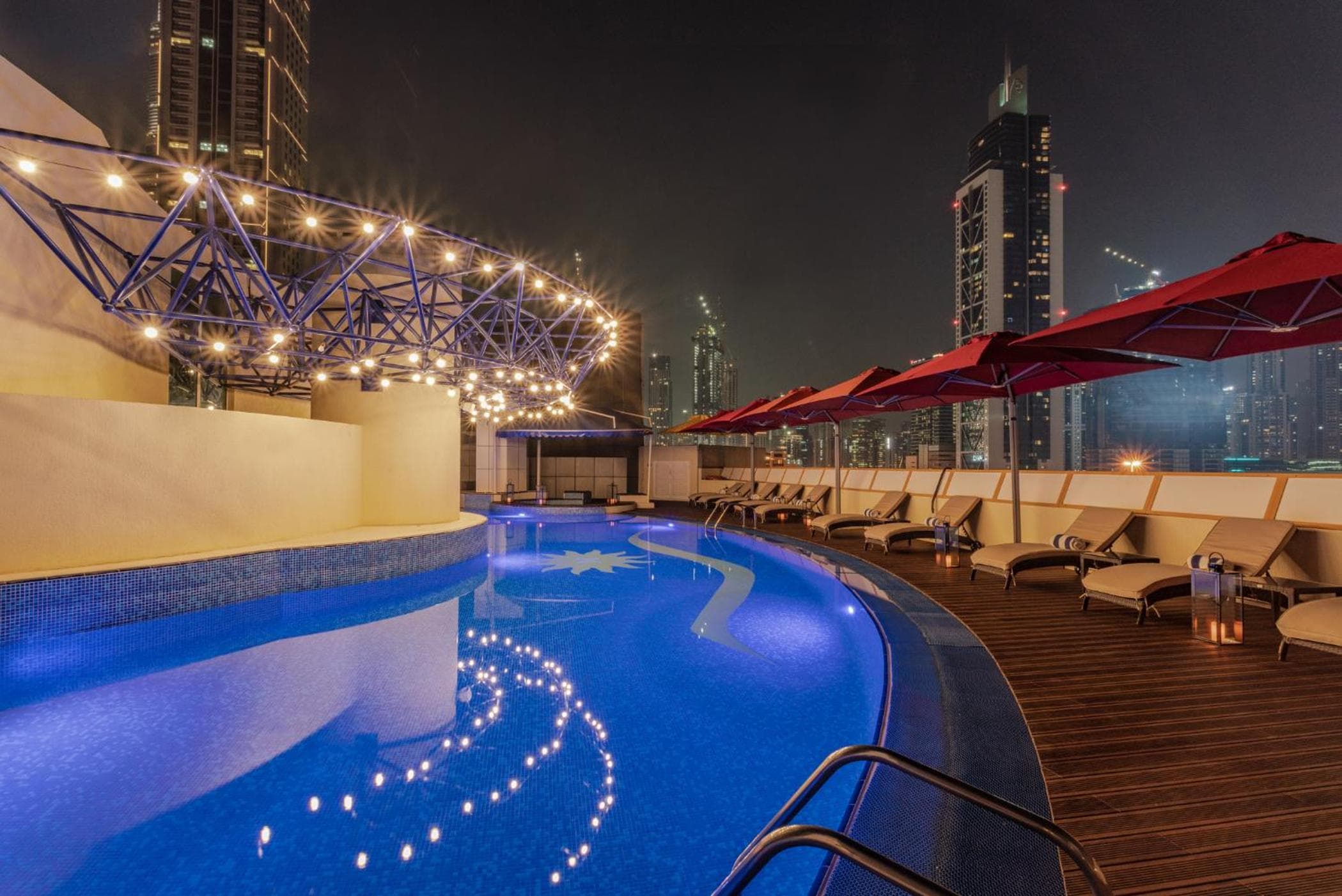 Leva Hotel and Suites, Opposite Downtown — 9