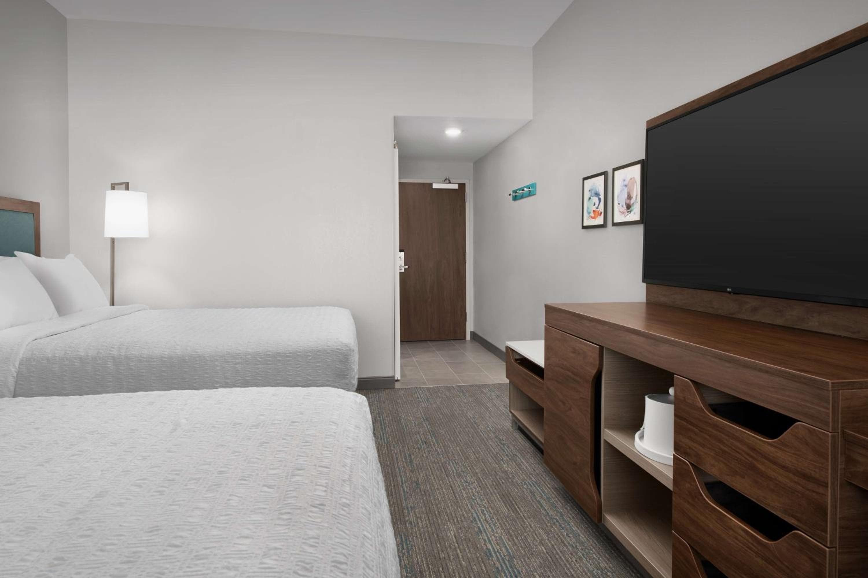 Hampton Inn Orlando Southeast Nona — 18