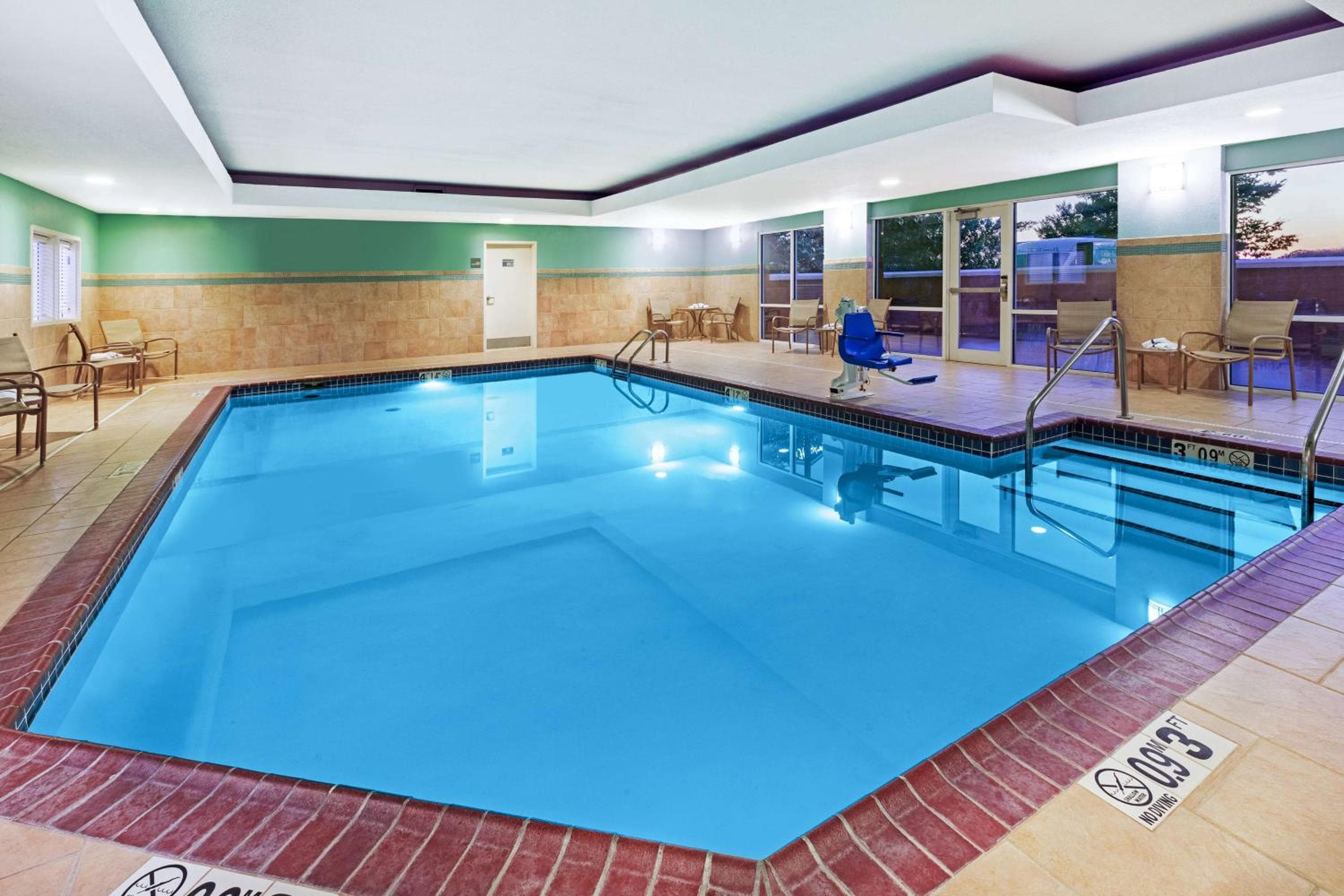 Hampton Inn Miami, Oklahoma — 10