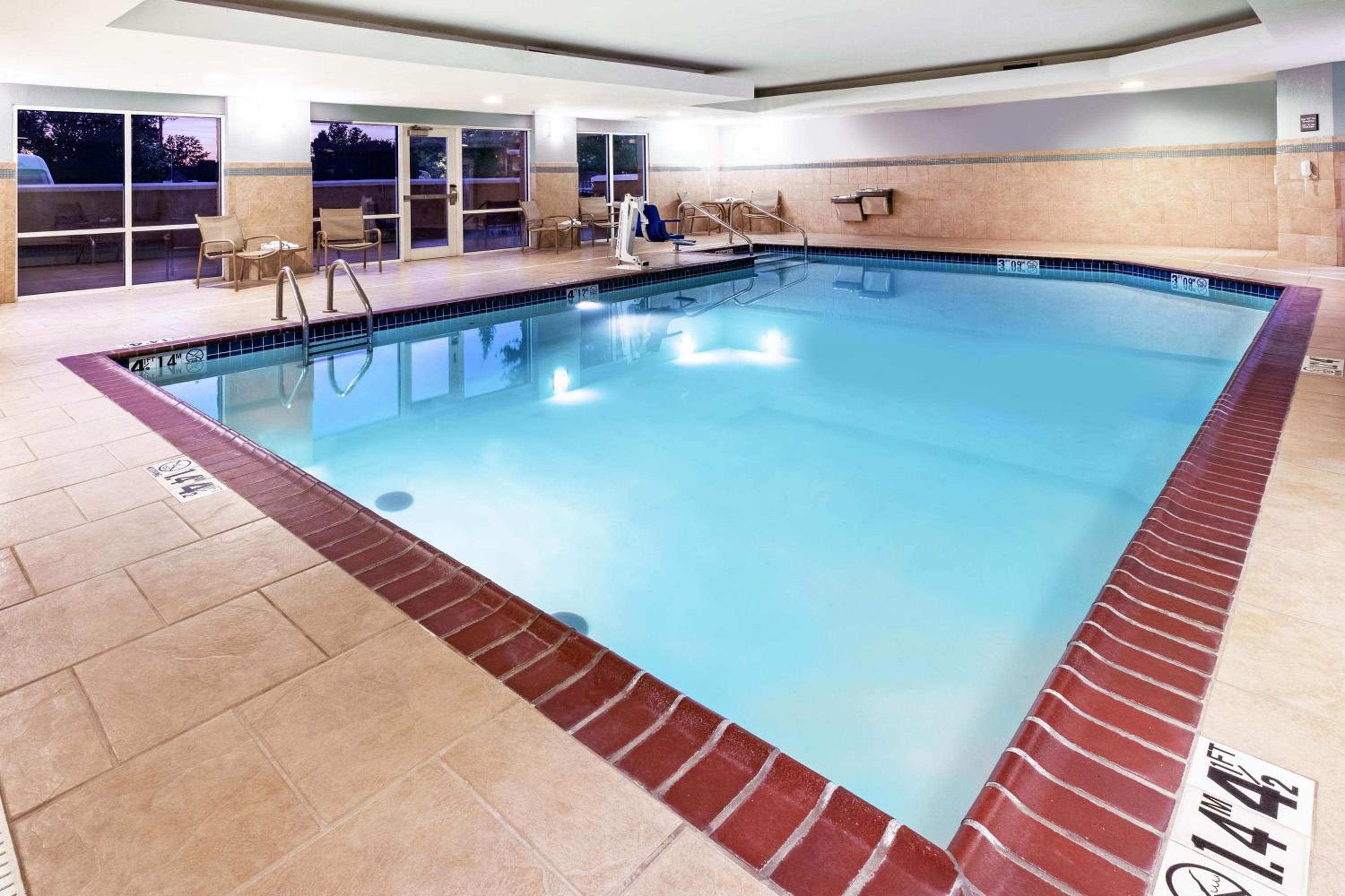 Hampton Inn Miami, Oklahoma — 11