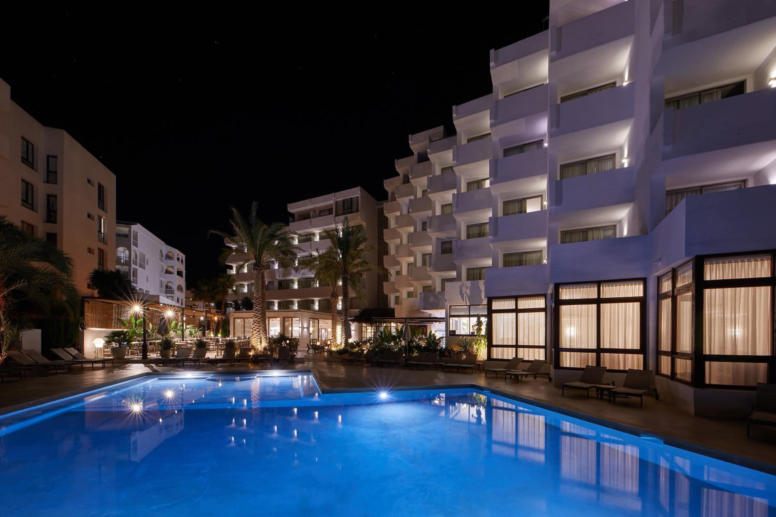 Hotel Tres Torres — 22