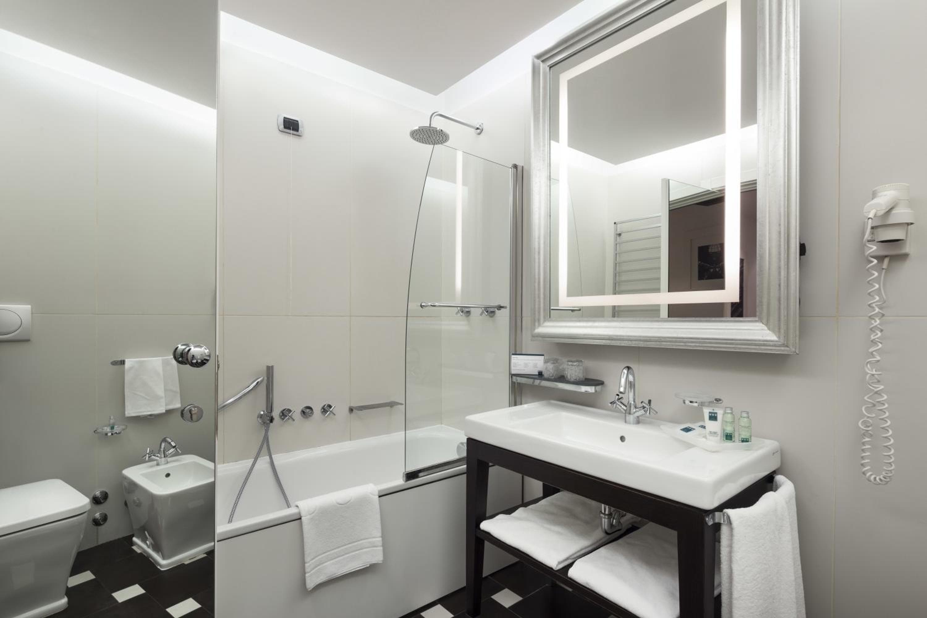 UNA Hotels Cusani Milano — 27