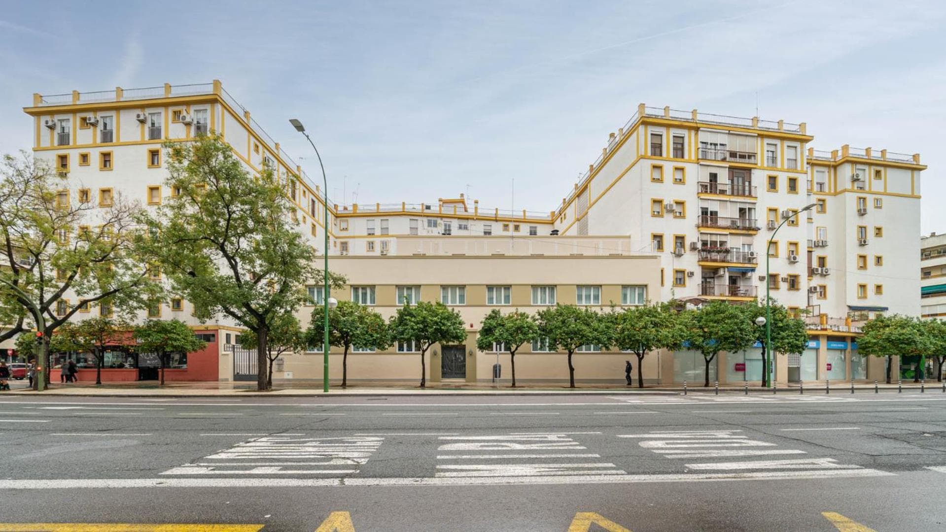limehome Sevilla Ronda de Capuchinos — 7