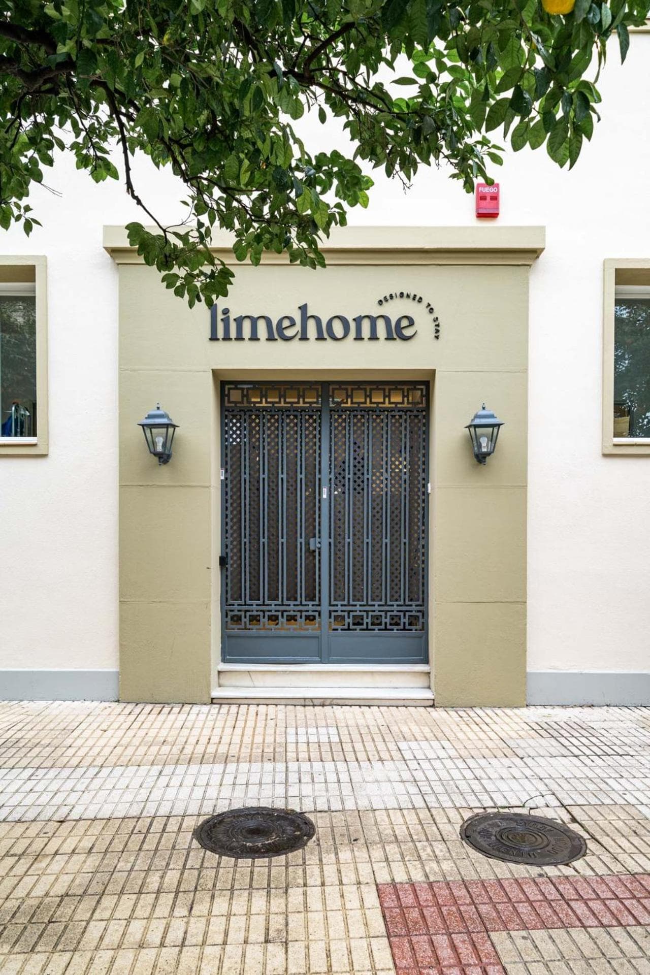 limehome Sevilla Ronda de Capuchinos — 1