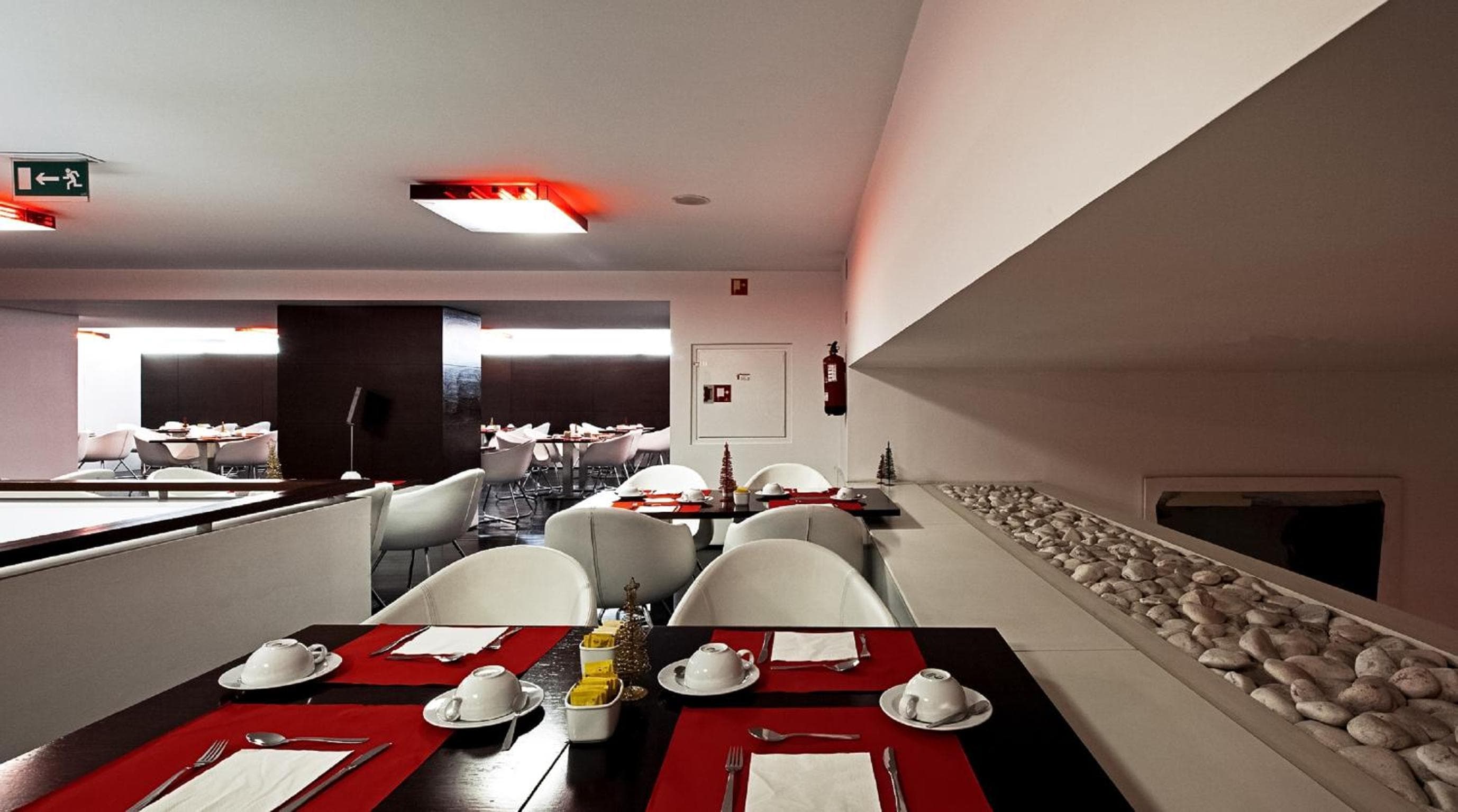 Hotel Jeronimos 8 — 3