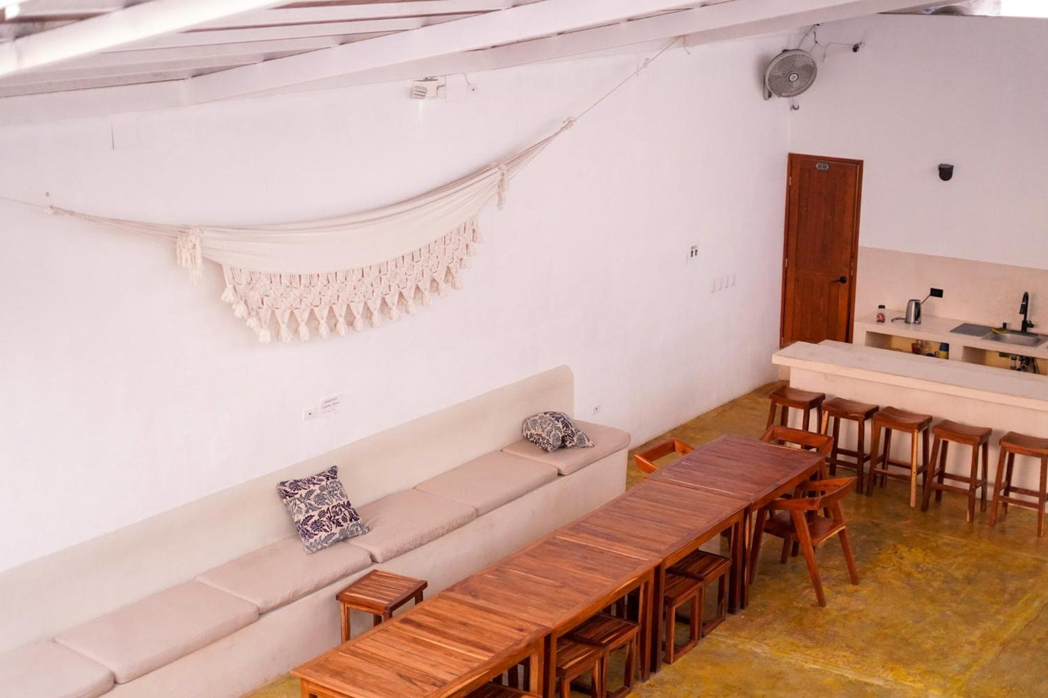 Freelance Hostel - Freiwilligenherberge — 17