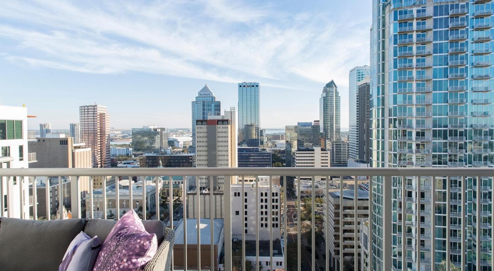 1BR Oasis in Downtown Tampa w Balcony & City Views — 7