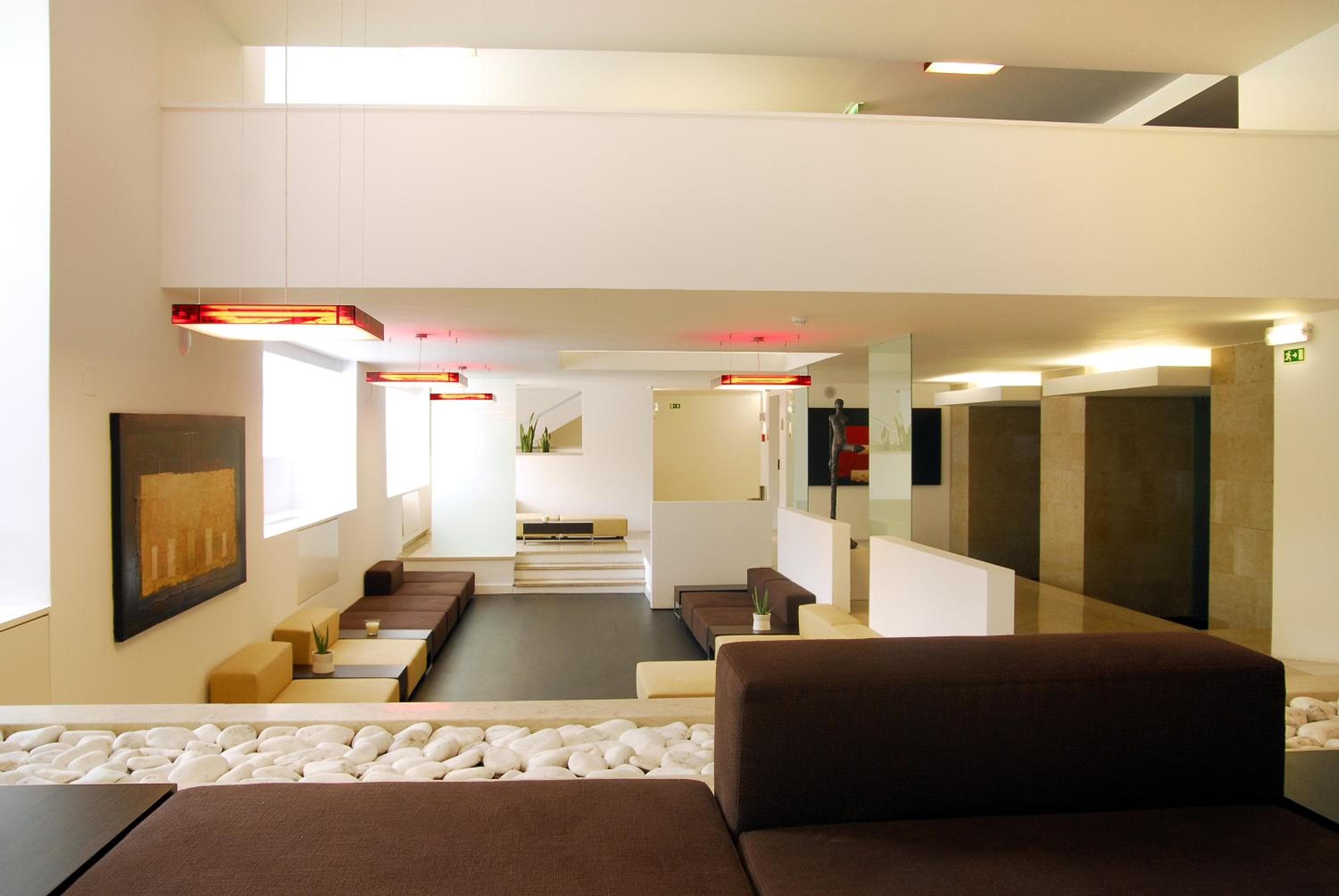 Hotel Jerónimos 8 — 21