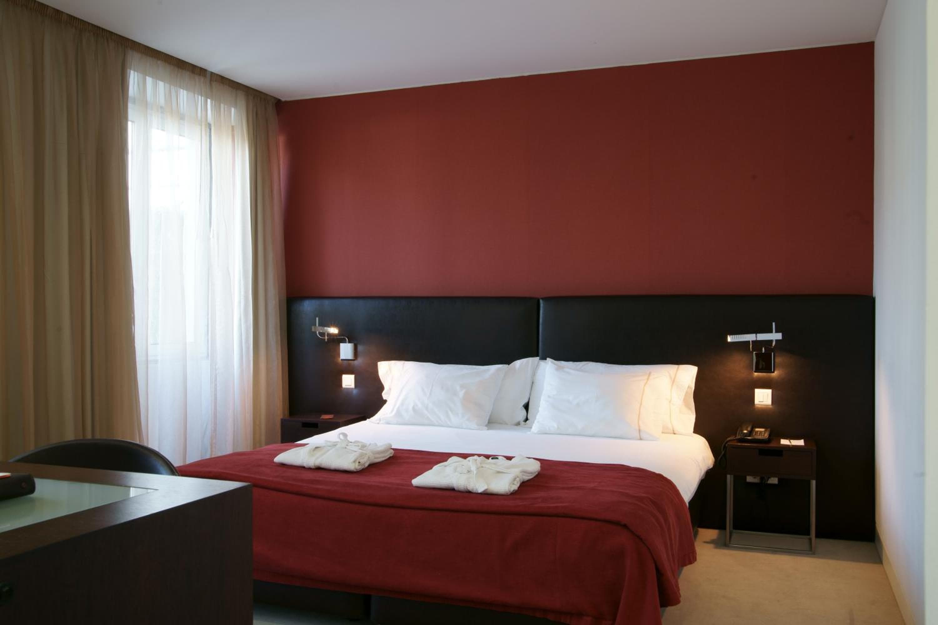 Hotel Jerónimos 8 — 4