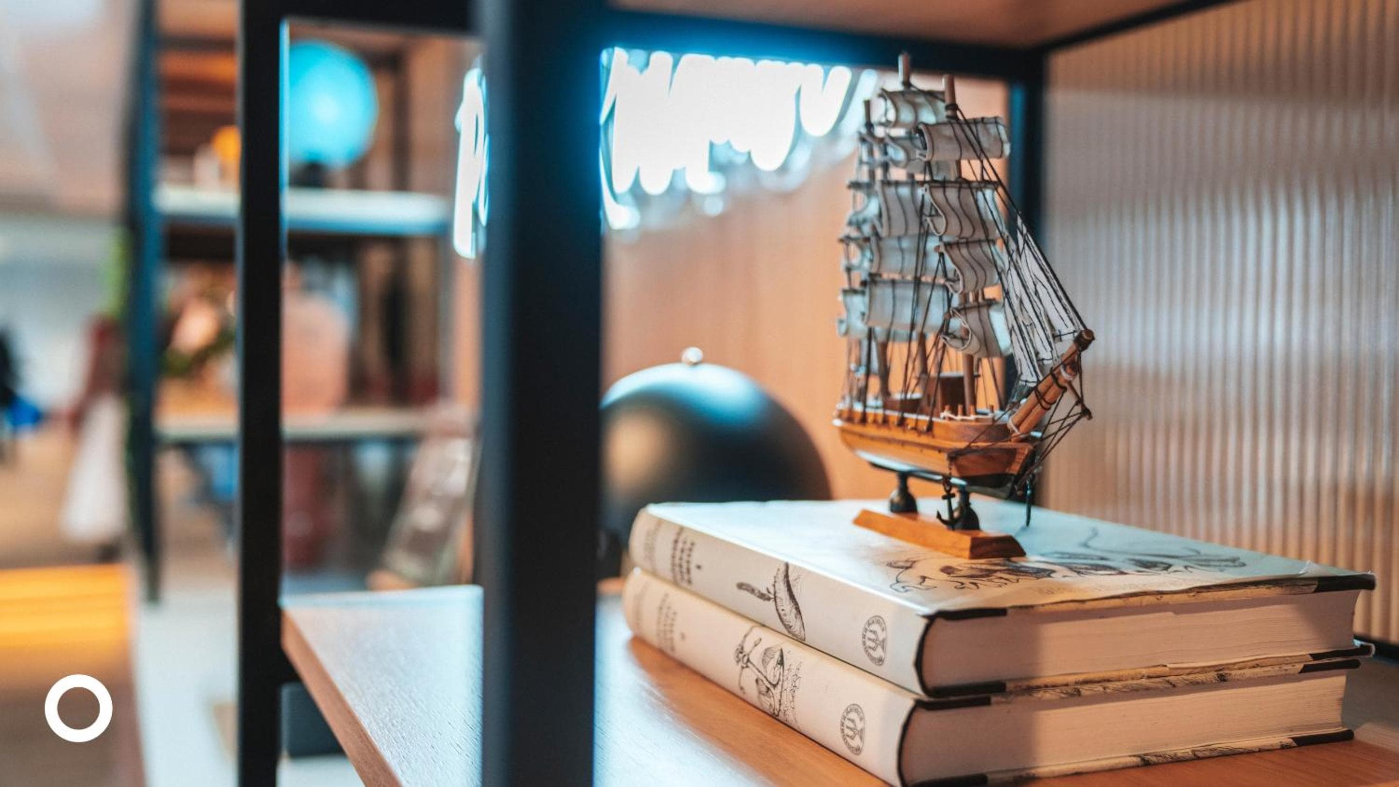 Center Hotels Plaza hotel, Adalstraeti 4, Reykjavík, Iceland — photo 14