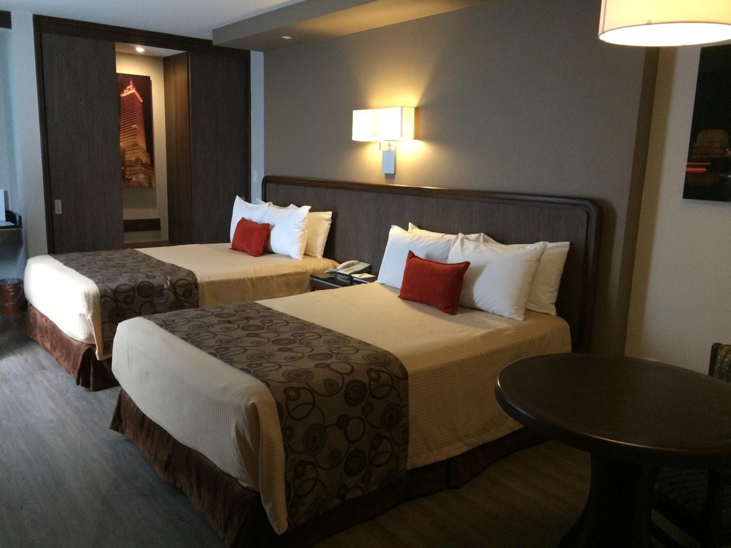Hotel Metropol — 18