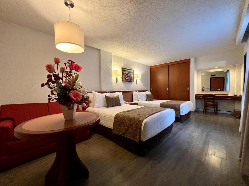 Hotel Metropol — 16