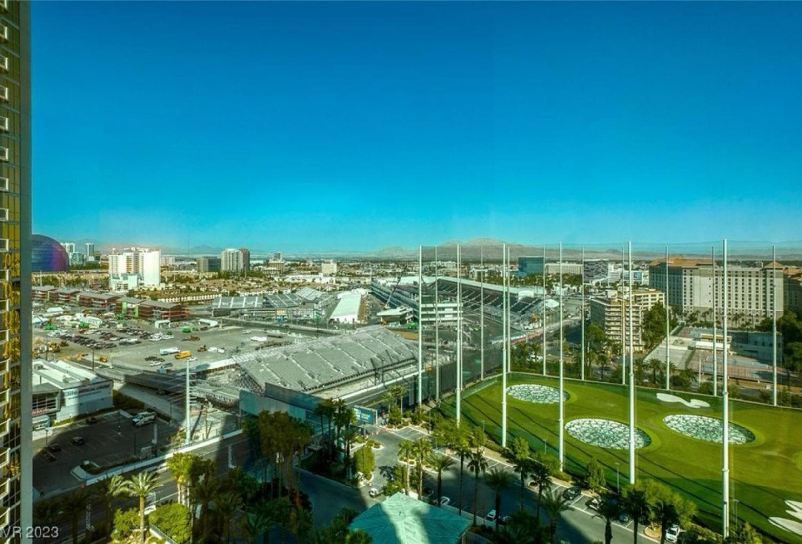 Panorama Vista Suite- 1br 2ba, Full Kitchen, Strip View, Balcony, Corner Unit — 6