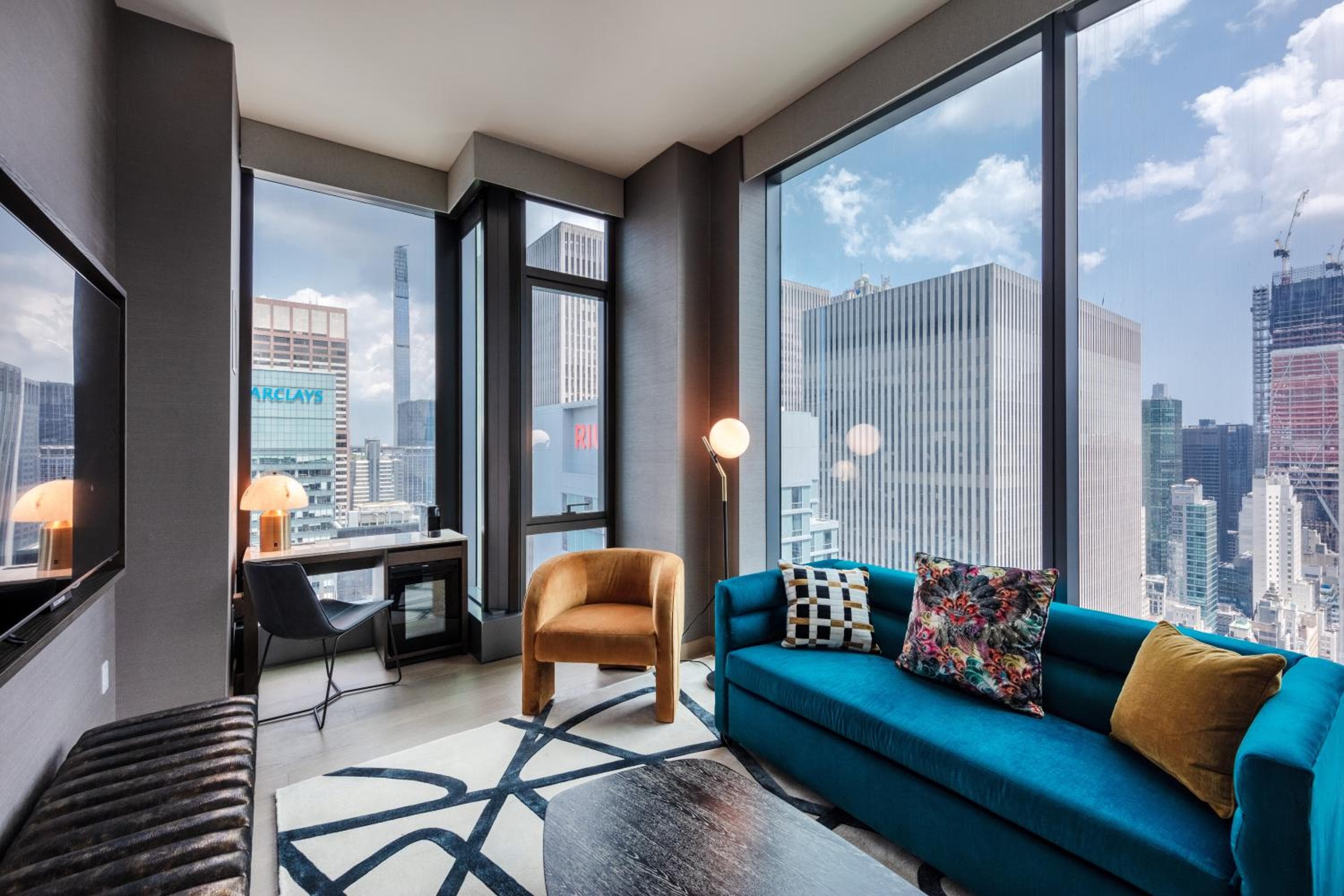 Tempo By Hilton New York Times Square — 28