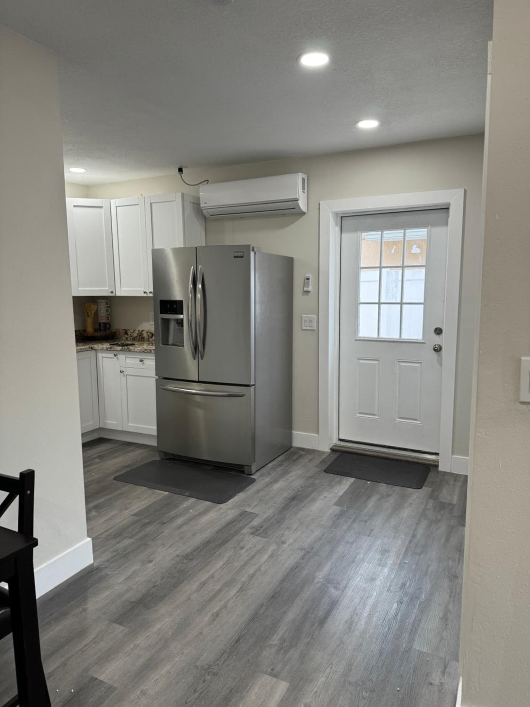 Deluxe Apartment whit laundry — 21