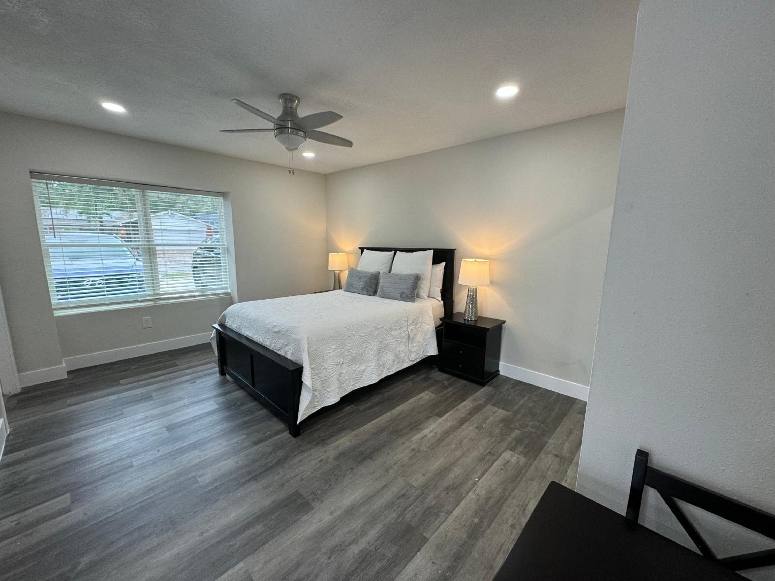 Deluxe Apartment whit laundry — 20