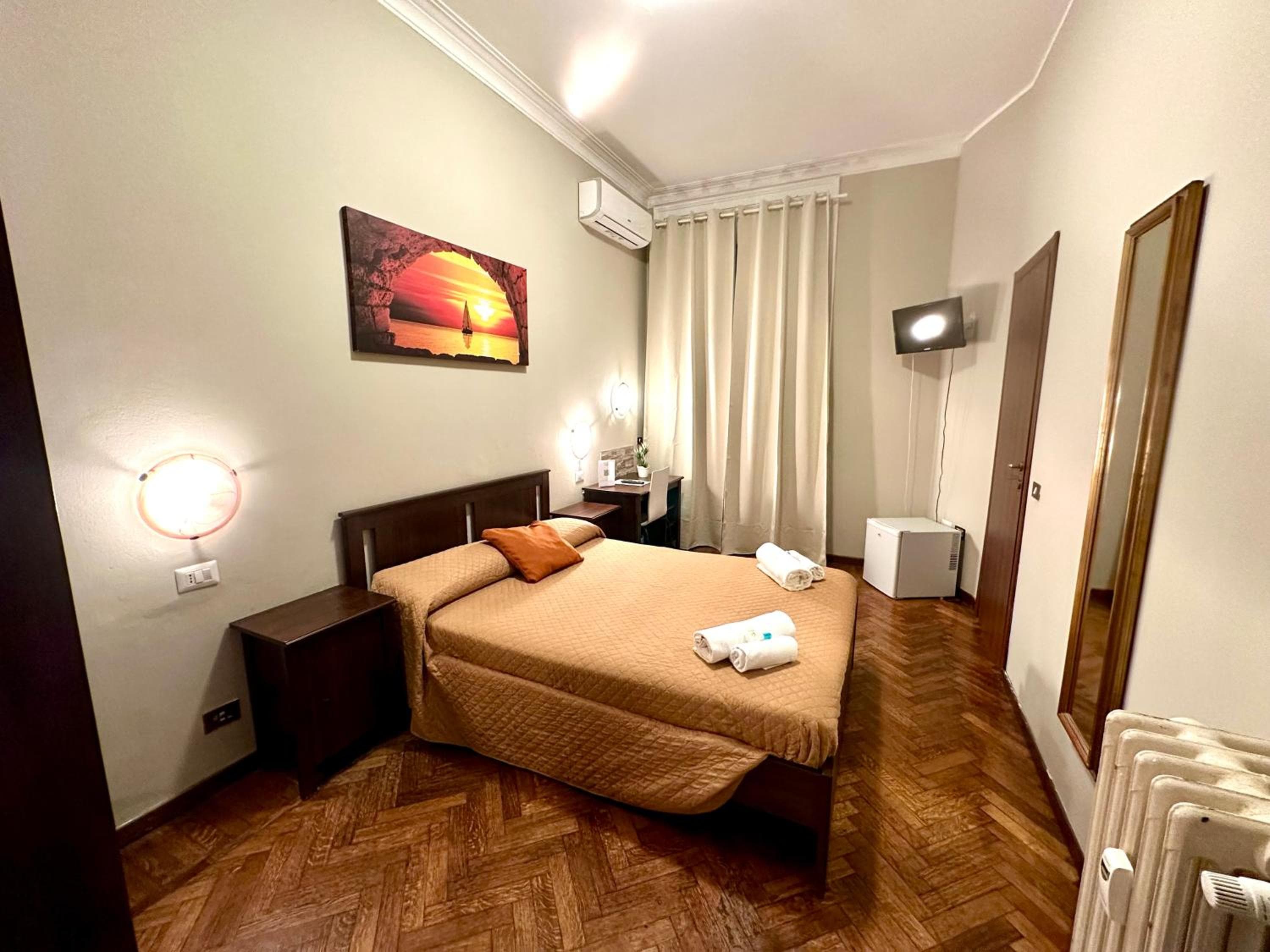 Carlo Goldoni Hotel — 8