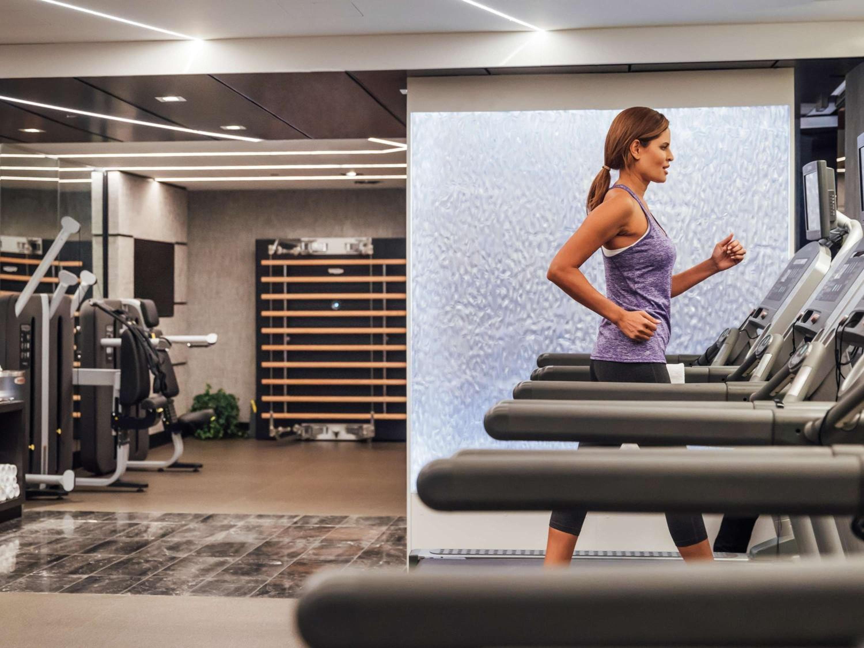 Sofitel Chicago Magnificent Mile hotel, 20 East Chestnut Street, Chicago, United States — photo 10