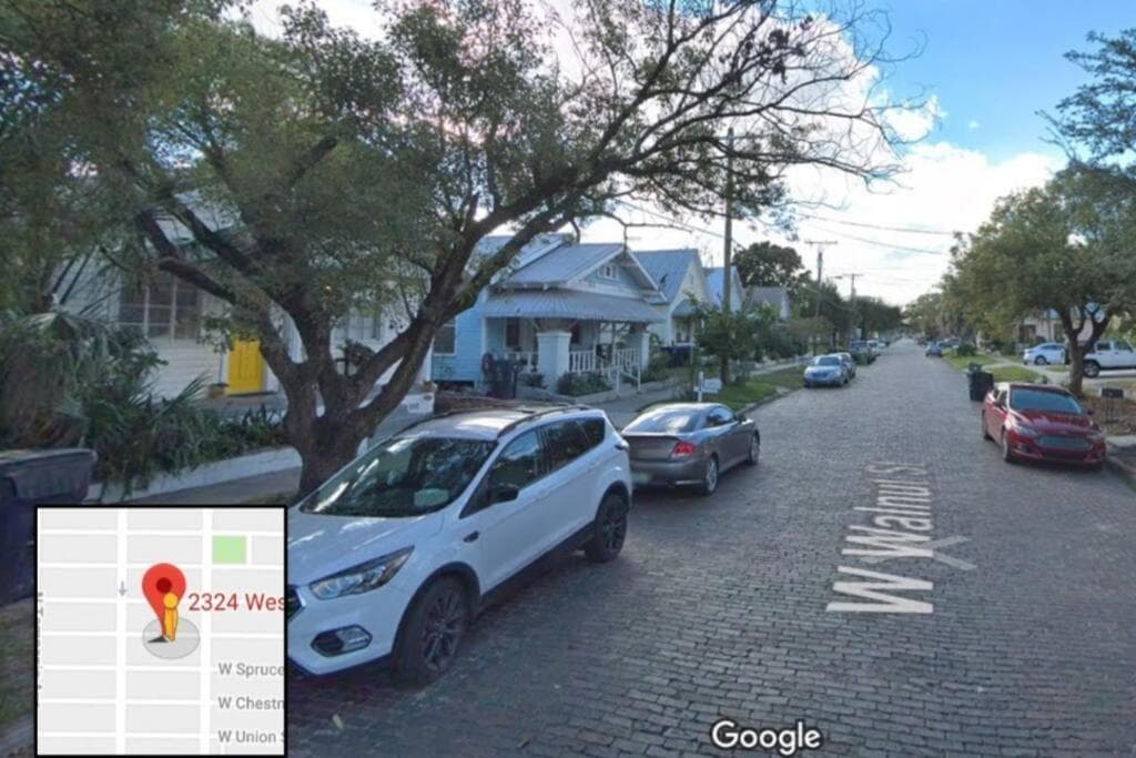 Keine Ho gelbe Tür Bungalow — 13