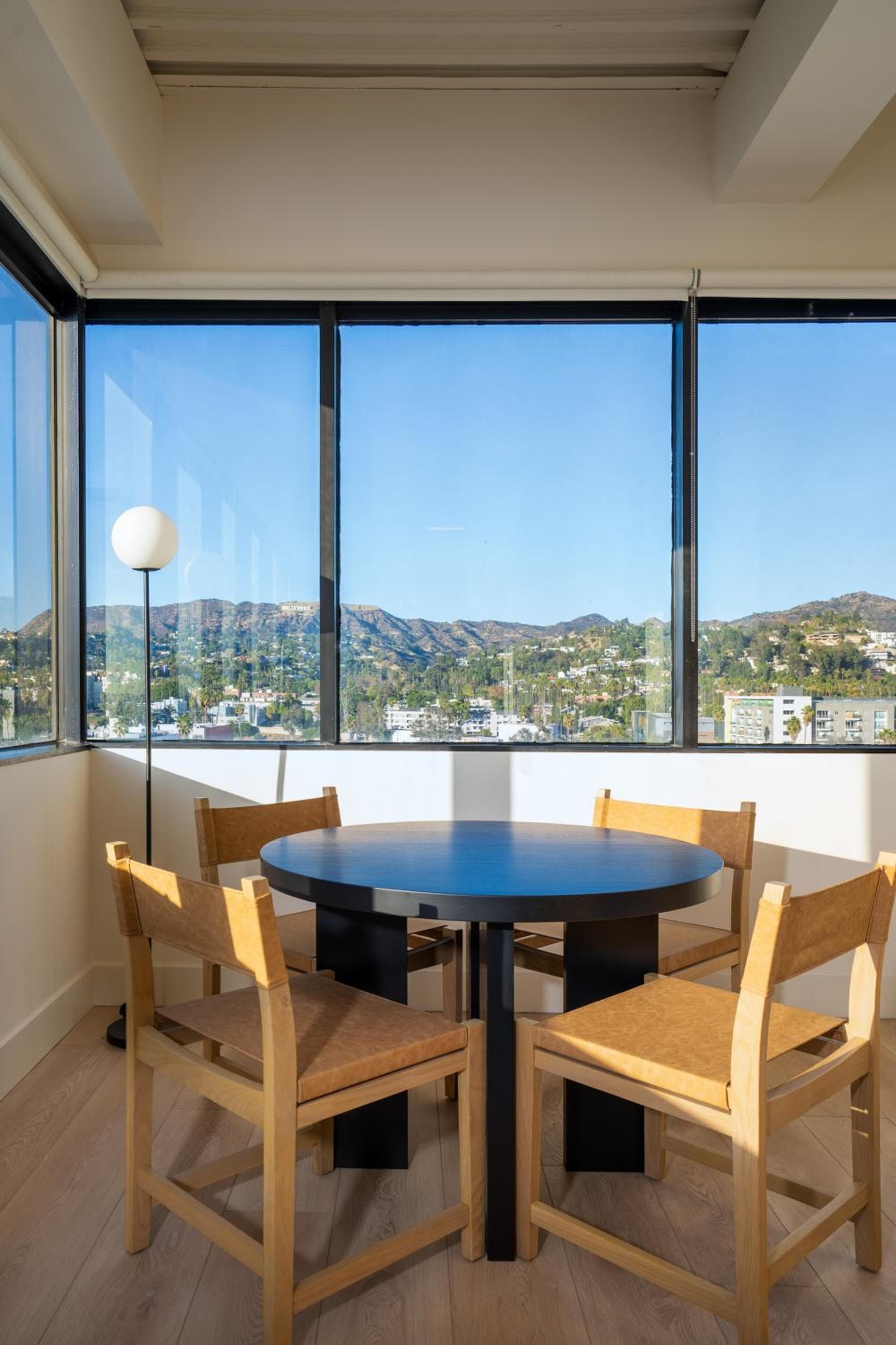 Kasa Sunset Los Angeles — 10