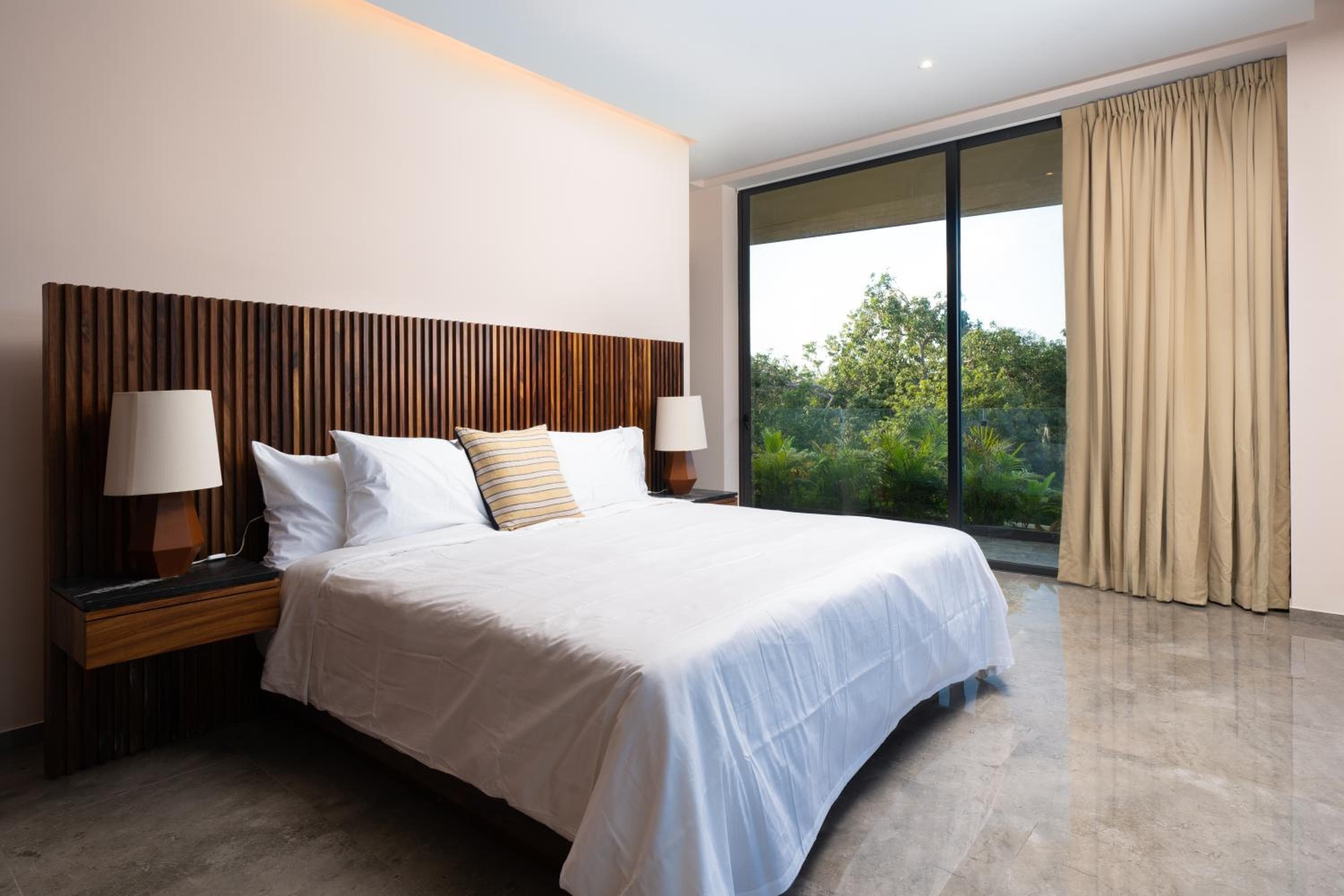 Mistiq Tulum — 2