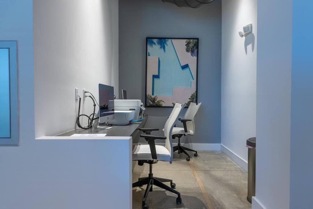 Strandseitiges Bliss 1BR Oasis + Pool in Ft. Lauderdale — 1