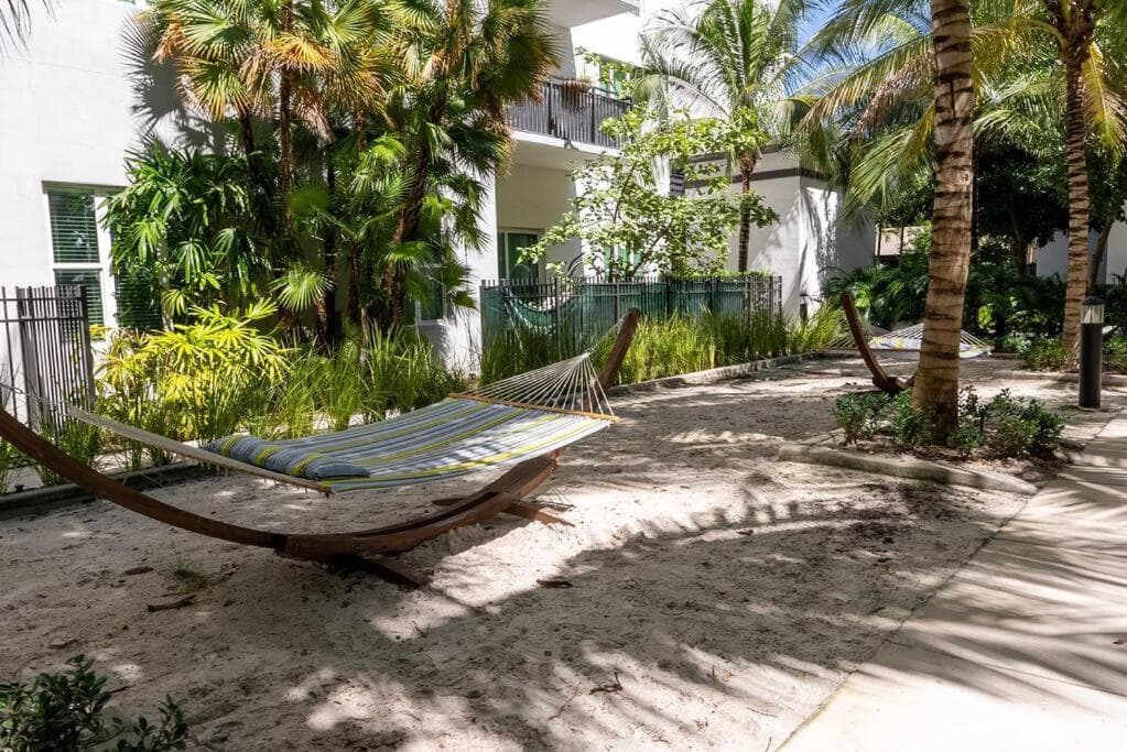Strandseitiges Bliss 1BR Oasis + Pool in Ft. Lauderdale — 4