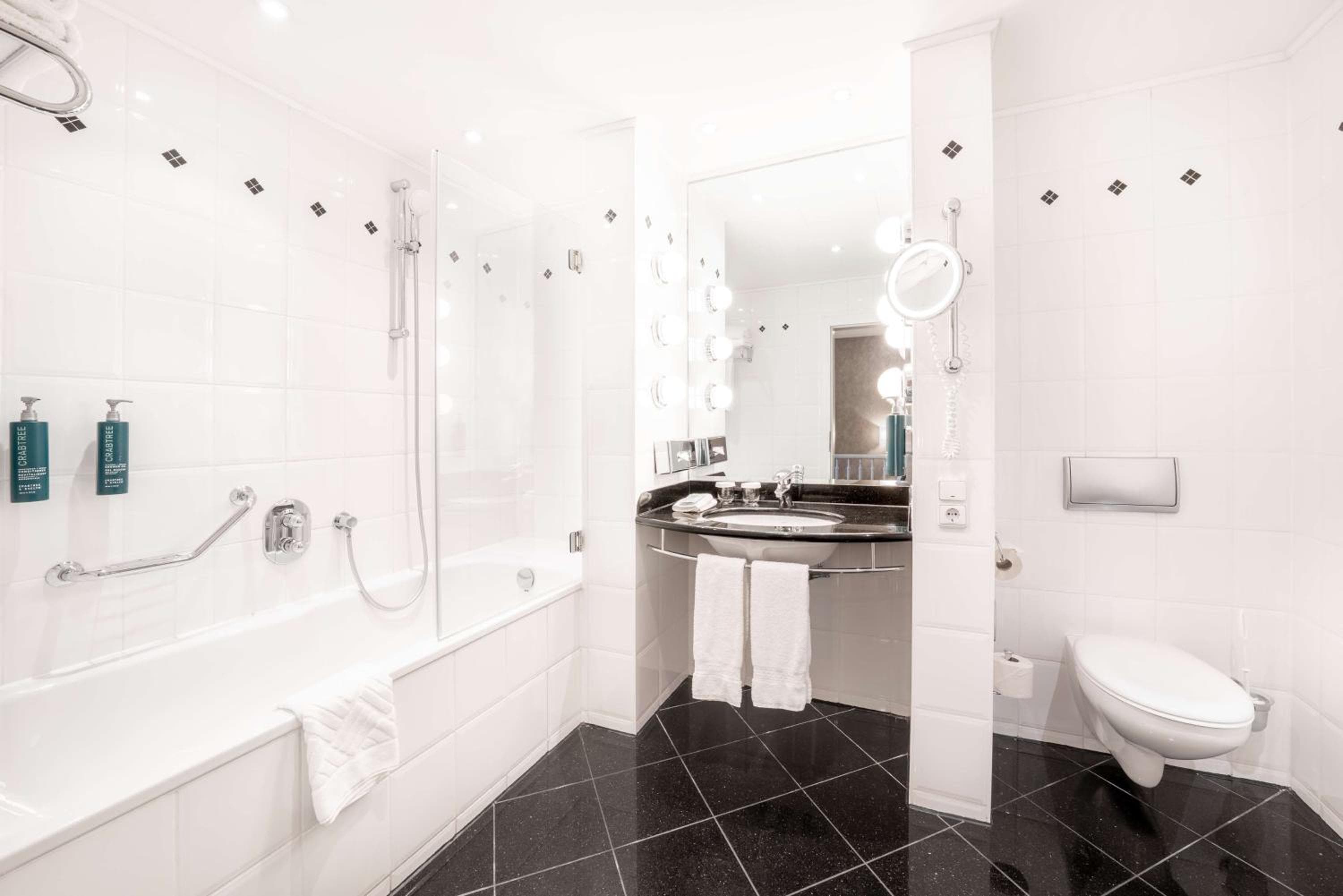 Hilton Berlin hotel, Anton-Wilhelm-Amo-Str. 30, Berlin, Germany — photo 152