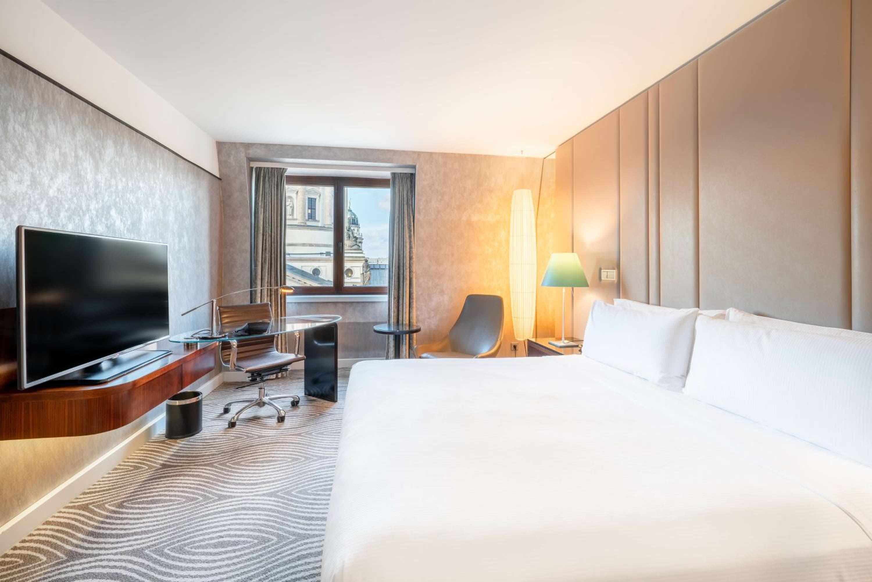 Hilton Berlin hotel, Anton-Wilhelm-Amo-Str. 30, Berlin, Germany — photo 23