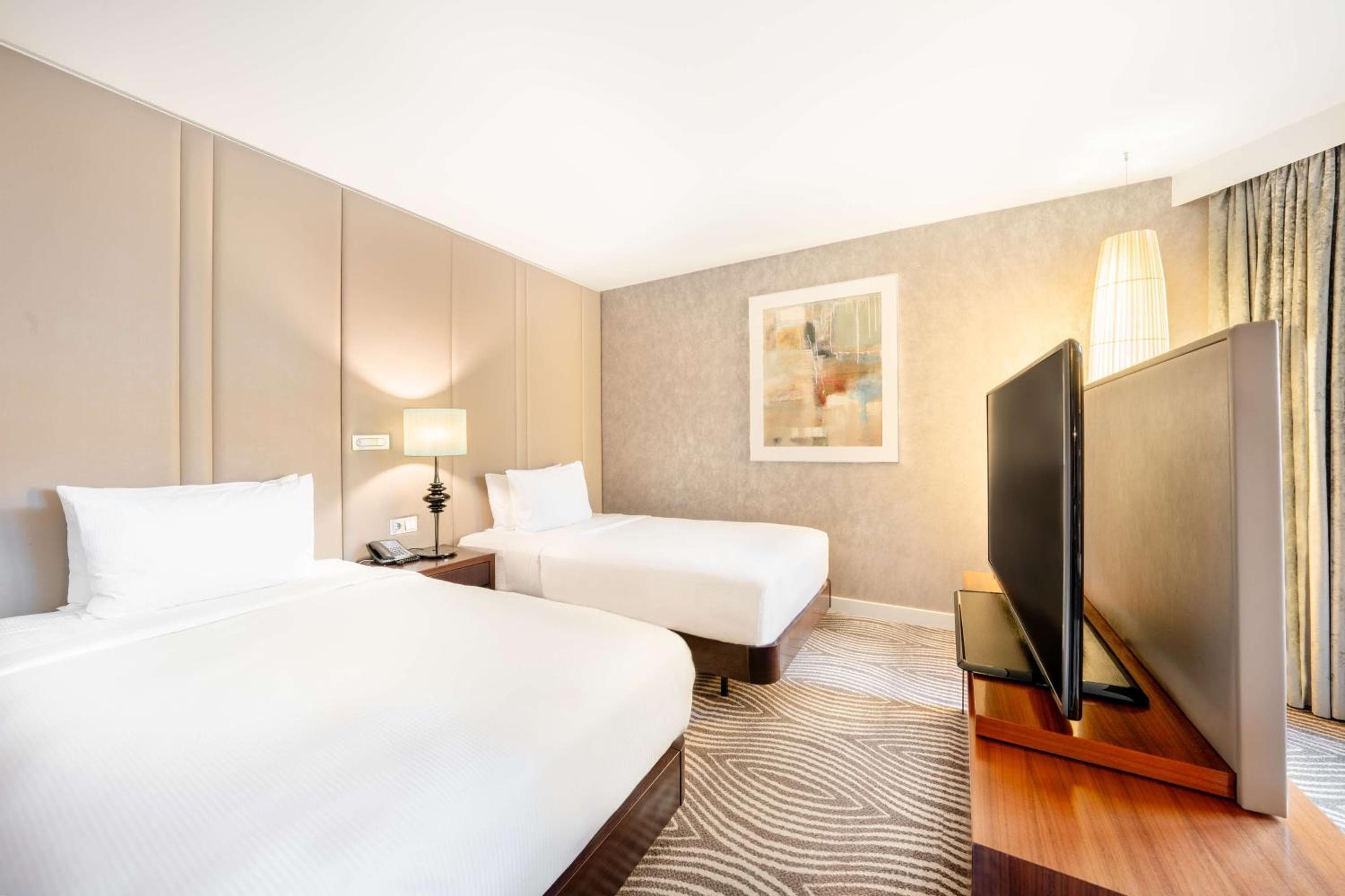 Hilton Berlin hotel, Anton-Wilhelm-Amo-Str. 30, Berlin, Germany — photo 30