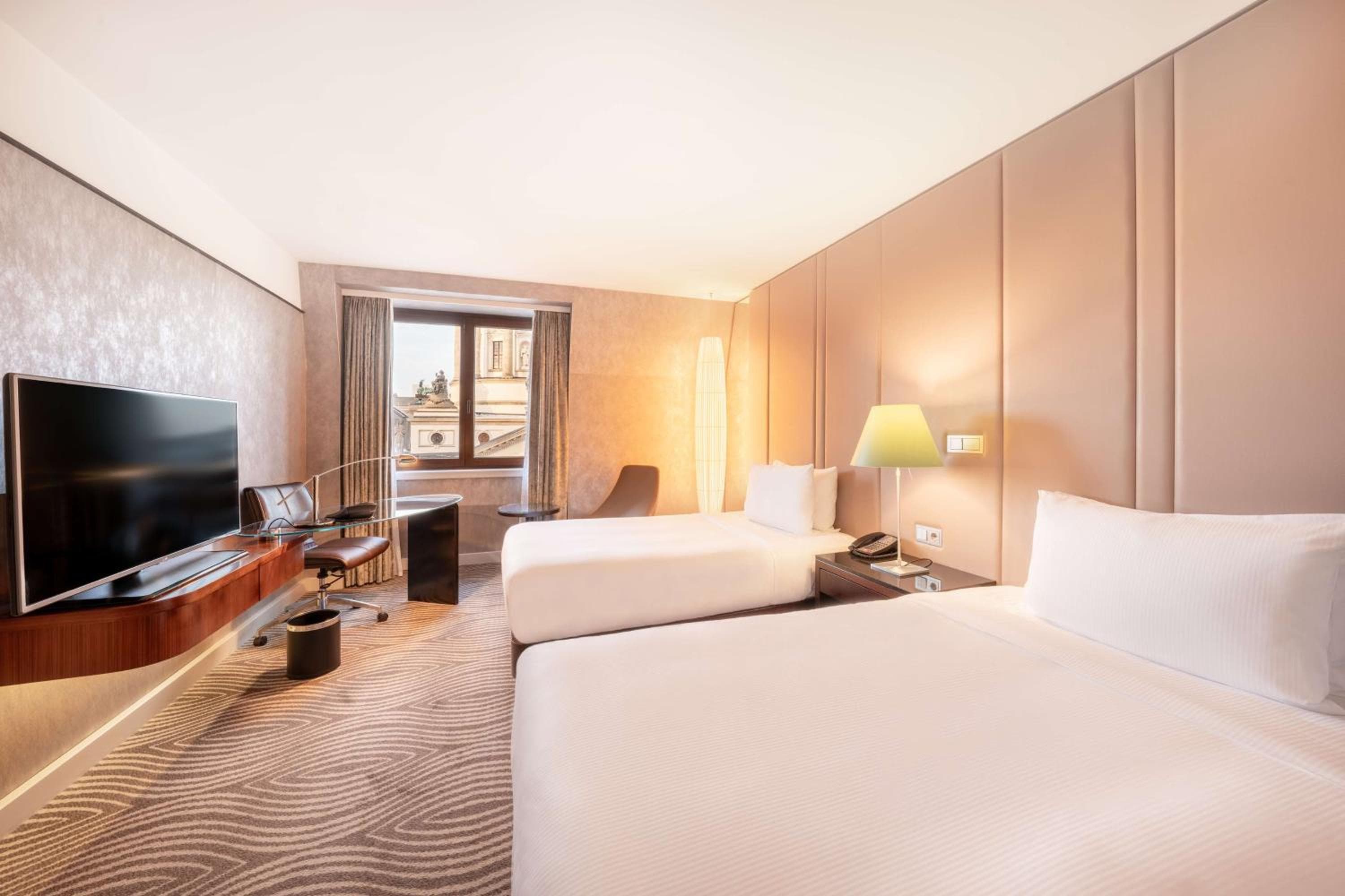 Hilton Berlin hotel, Anton-Wilhelm-Amo-Str. 30, Berlin, Germany — photo 156