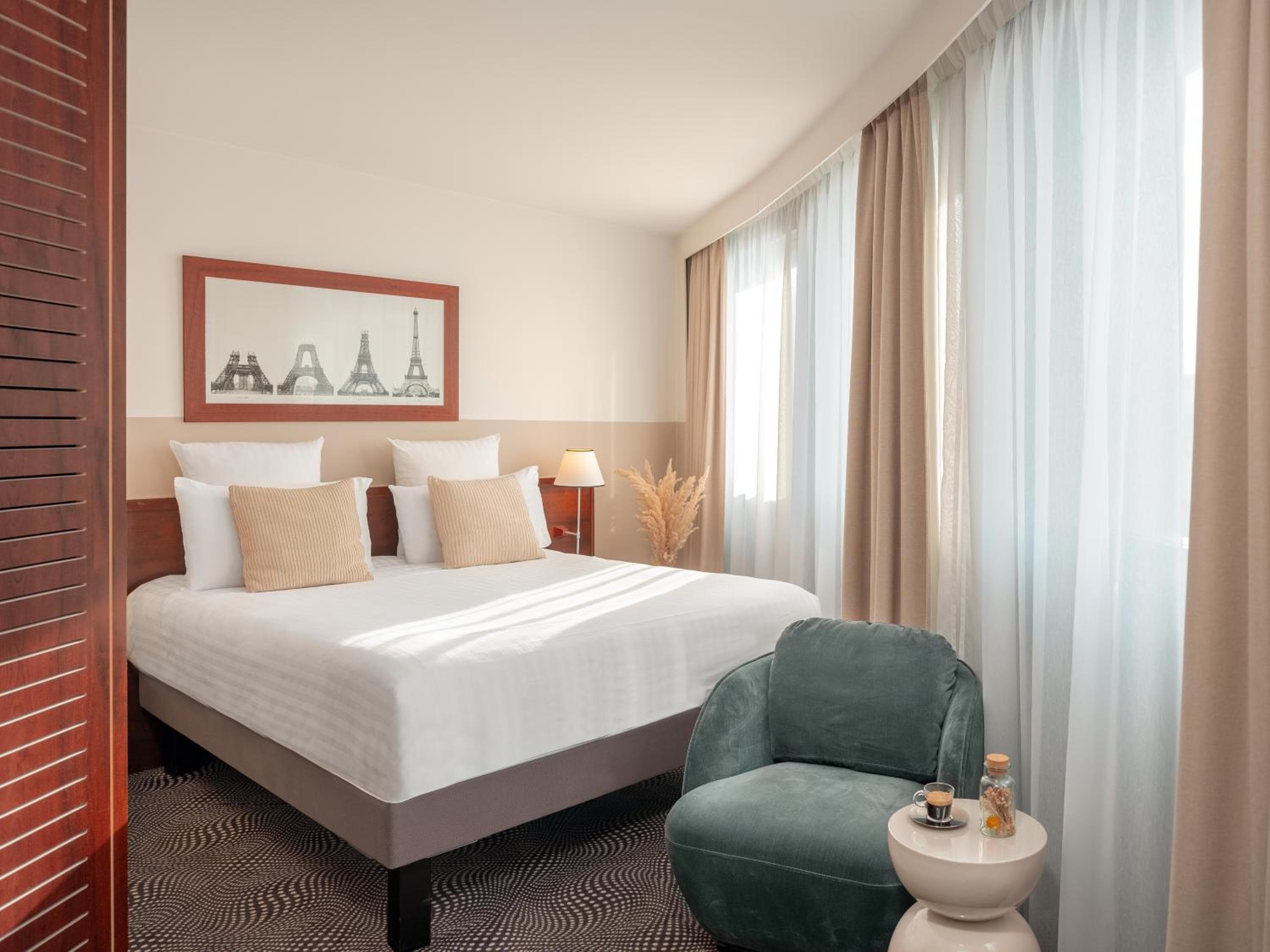 Mercure Paris Gare Montparnasse TGV — 29