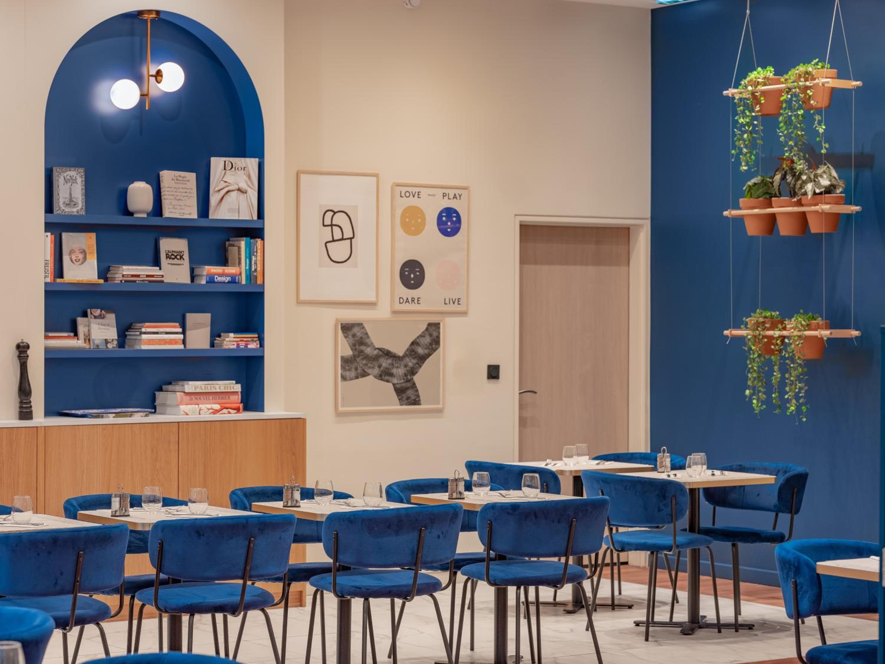 Mercure Paris Gare Montparnasse TGV — 28
