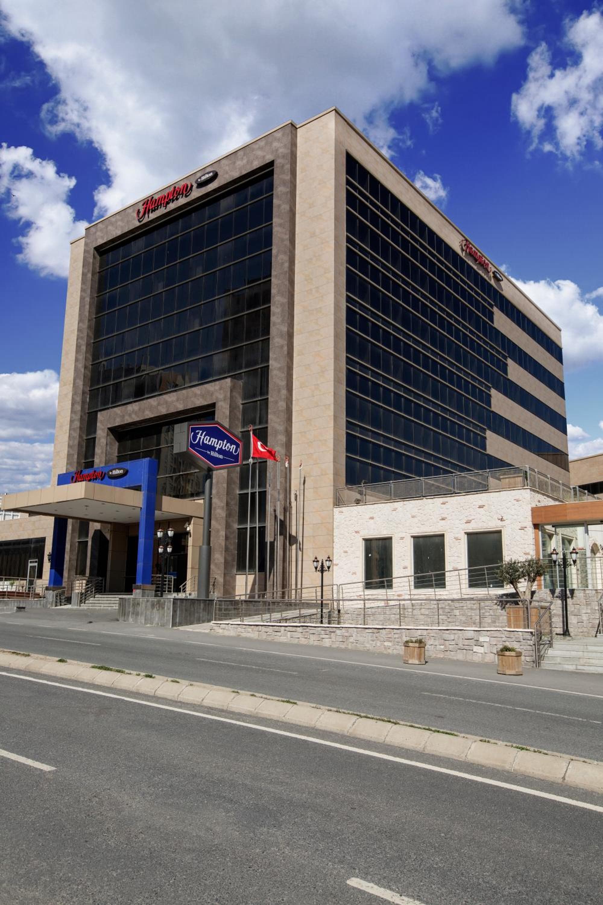 Hampton by Hilton Istanbul Kayasehir — 19